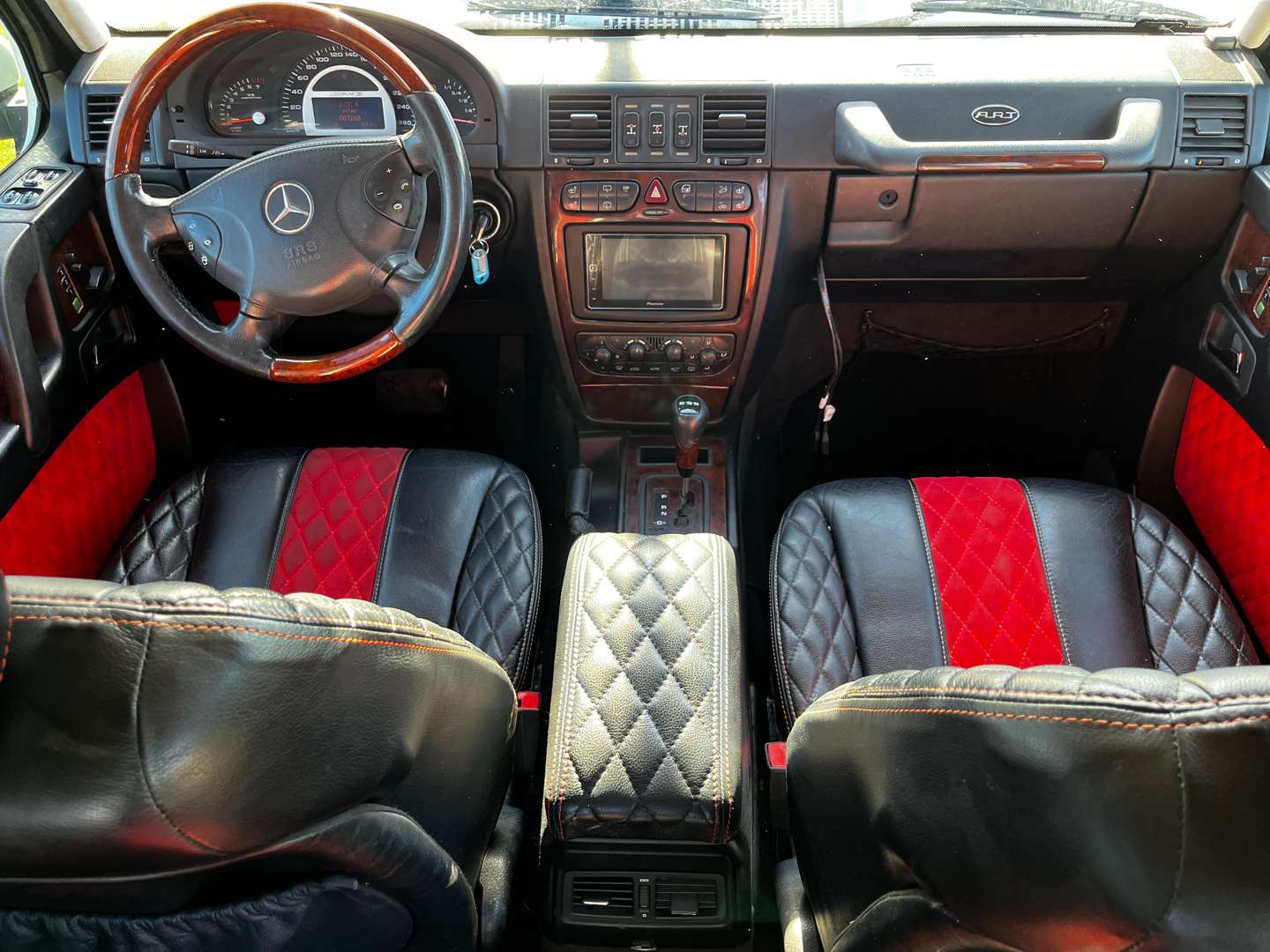 <p>2005 MERCEDES G-WAGON LHD</p>