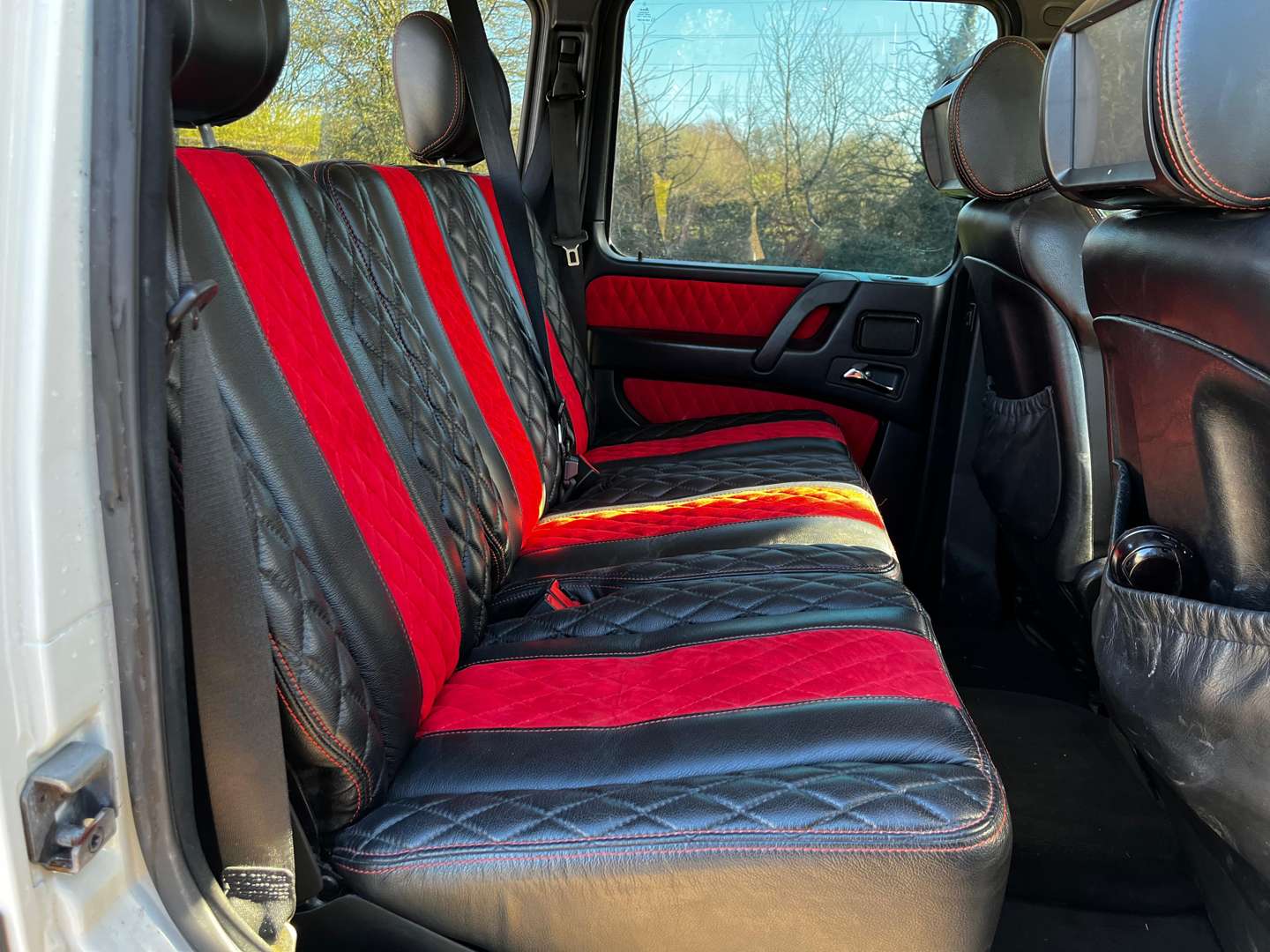 <p>2005 MERCEDES G-WAGON LHD</p>