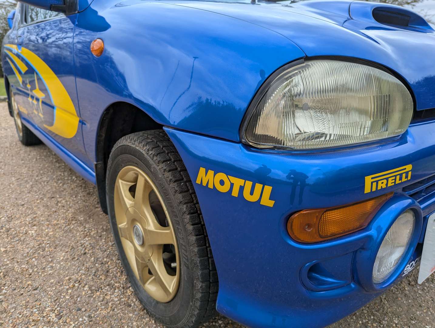 <p>1993 SUBARU VIVIO</p>