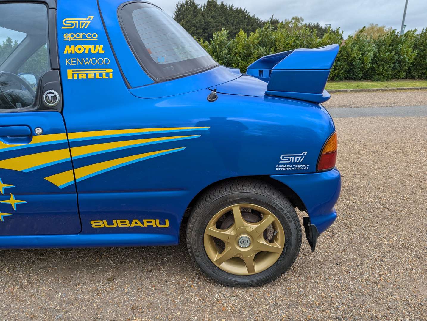 <p>1993 SUBARU VIVIO</p>