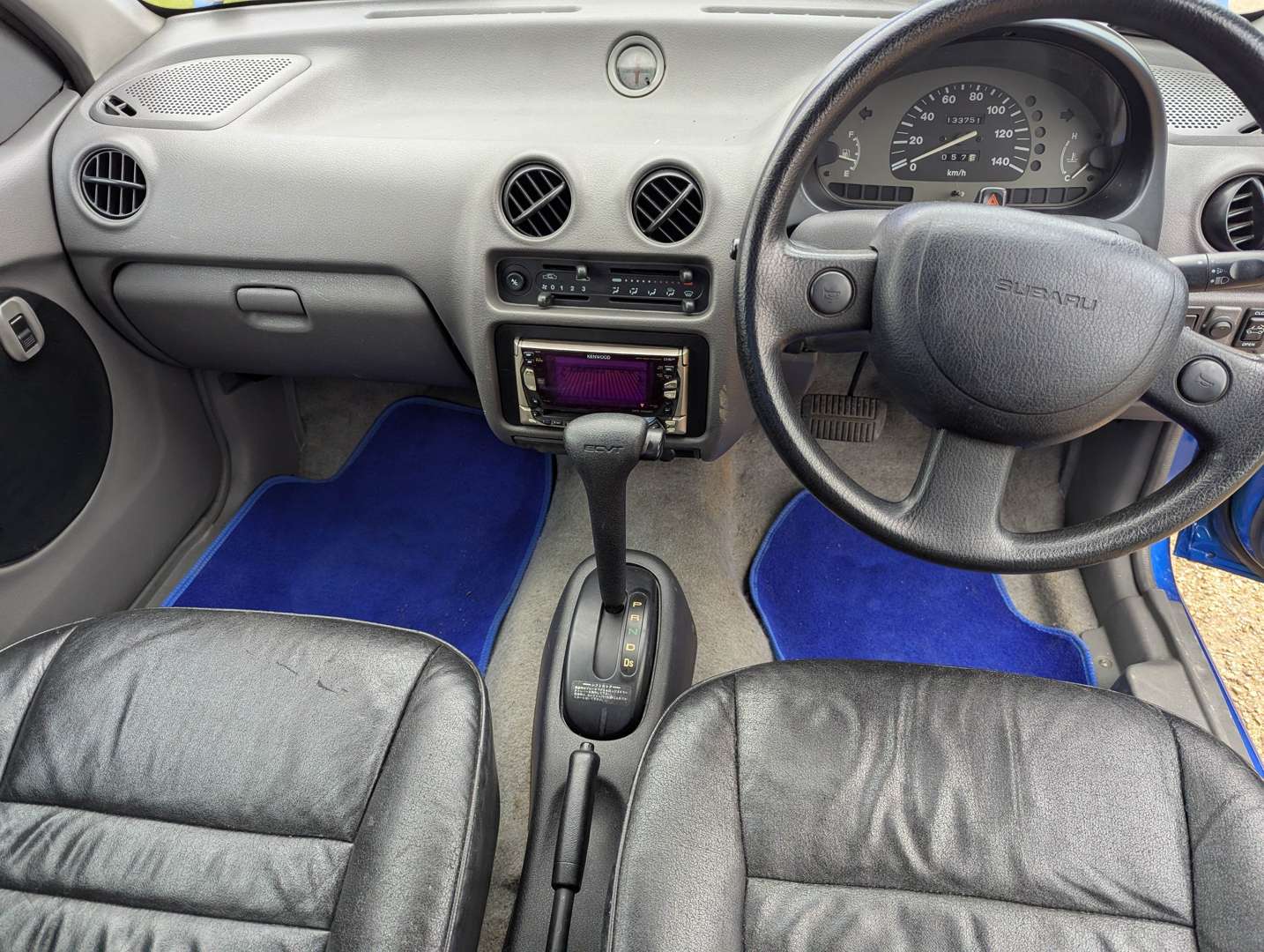 <p>1993 SUBARU VIVIO</p>