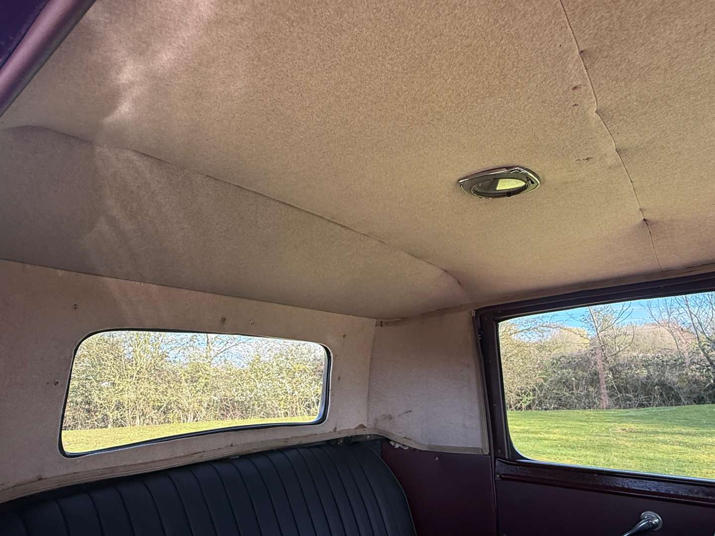 <p>1933 AUSTIN 10/4</p>