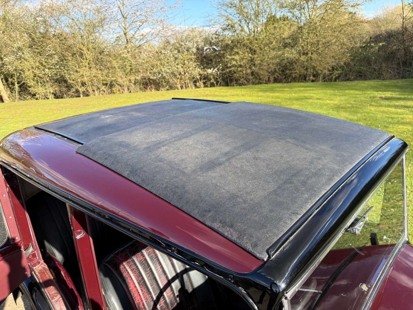 <p>1933 AUSTIN 10/4</p>