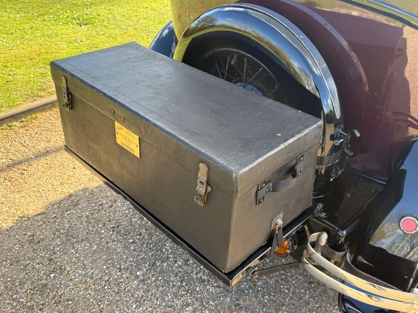 <p>1933 AUSTIN 10/4</p>