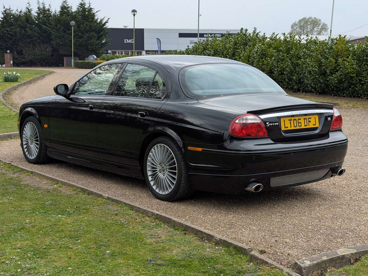 <p>2006 JAGUAR S-TYPE XS 3.0 AUTO</p>