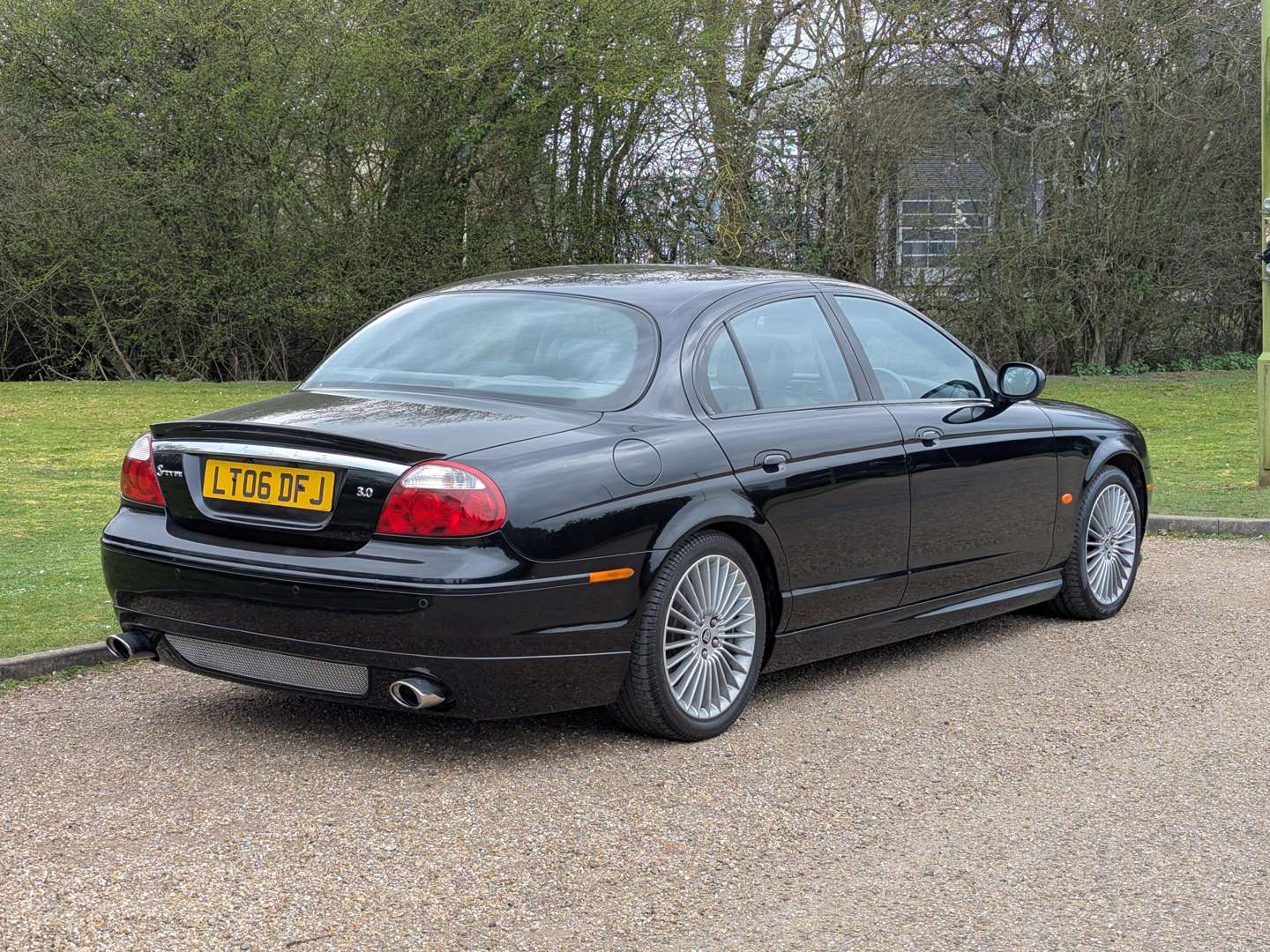 <p>2006 JAGUAR S-TYPE XS 3.0 AUTO</p>