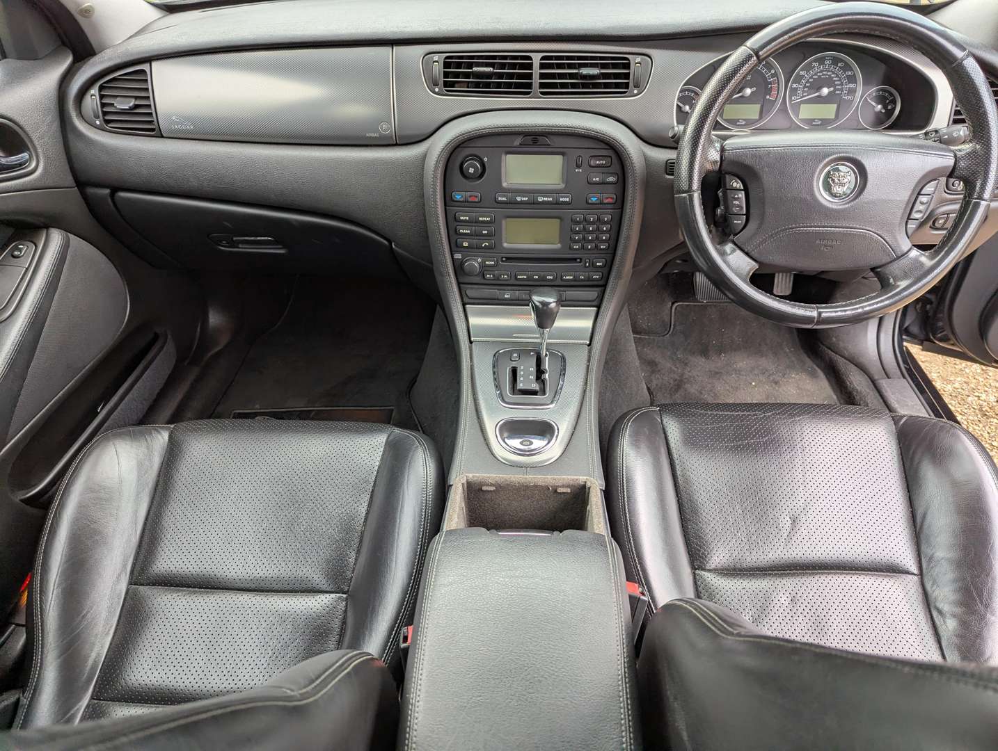 <p>2006 JAGUAR S-TYPE XS 3.0 AUTO</p>