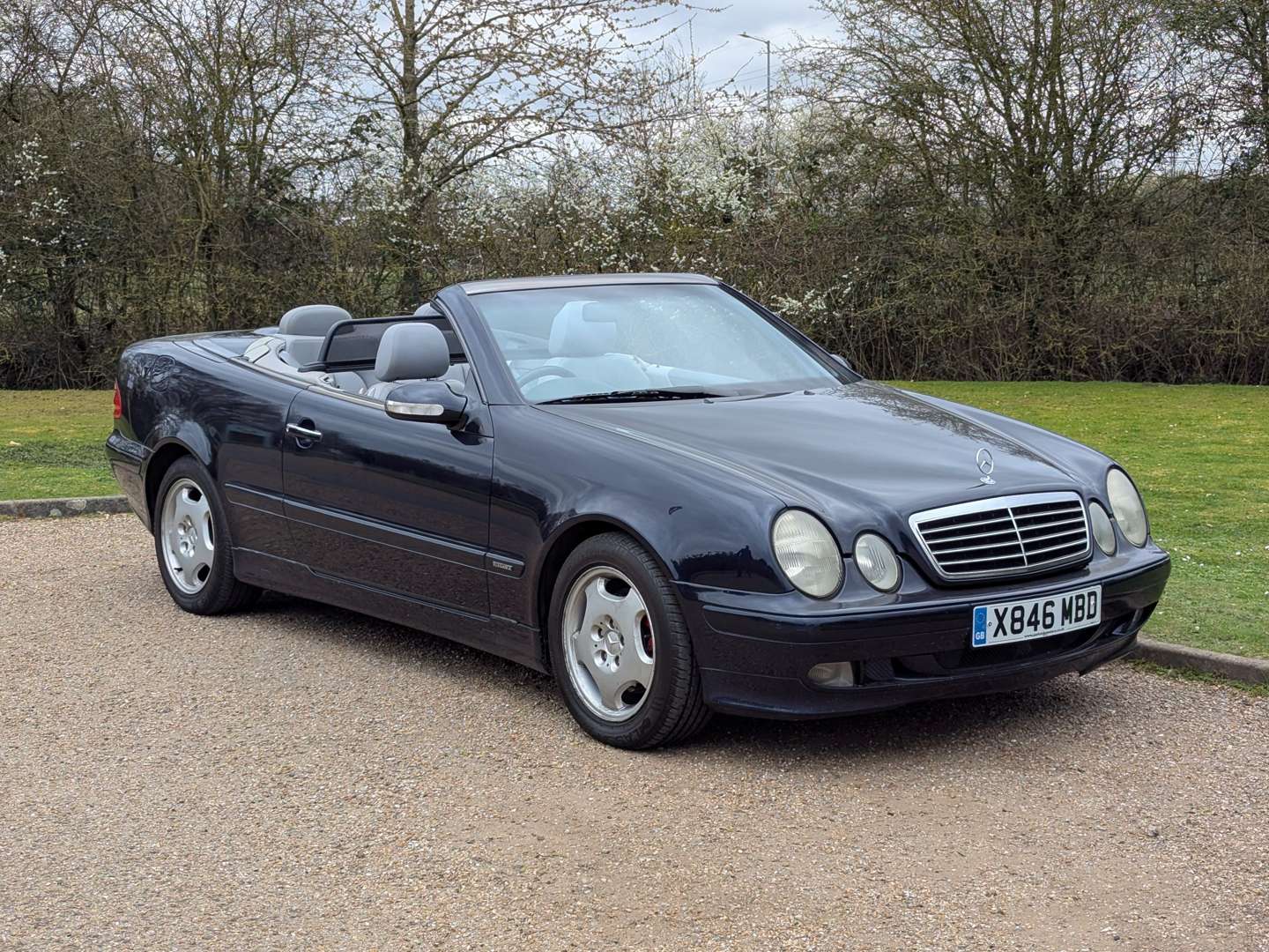 <p>2001 MERCEDES CLK 320 ELEGANCE C208 AUTO</p>