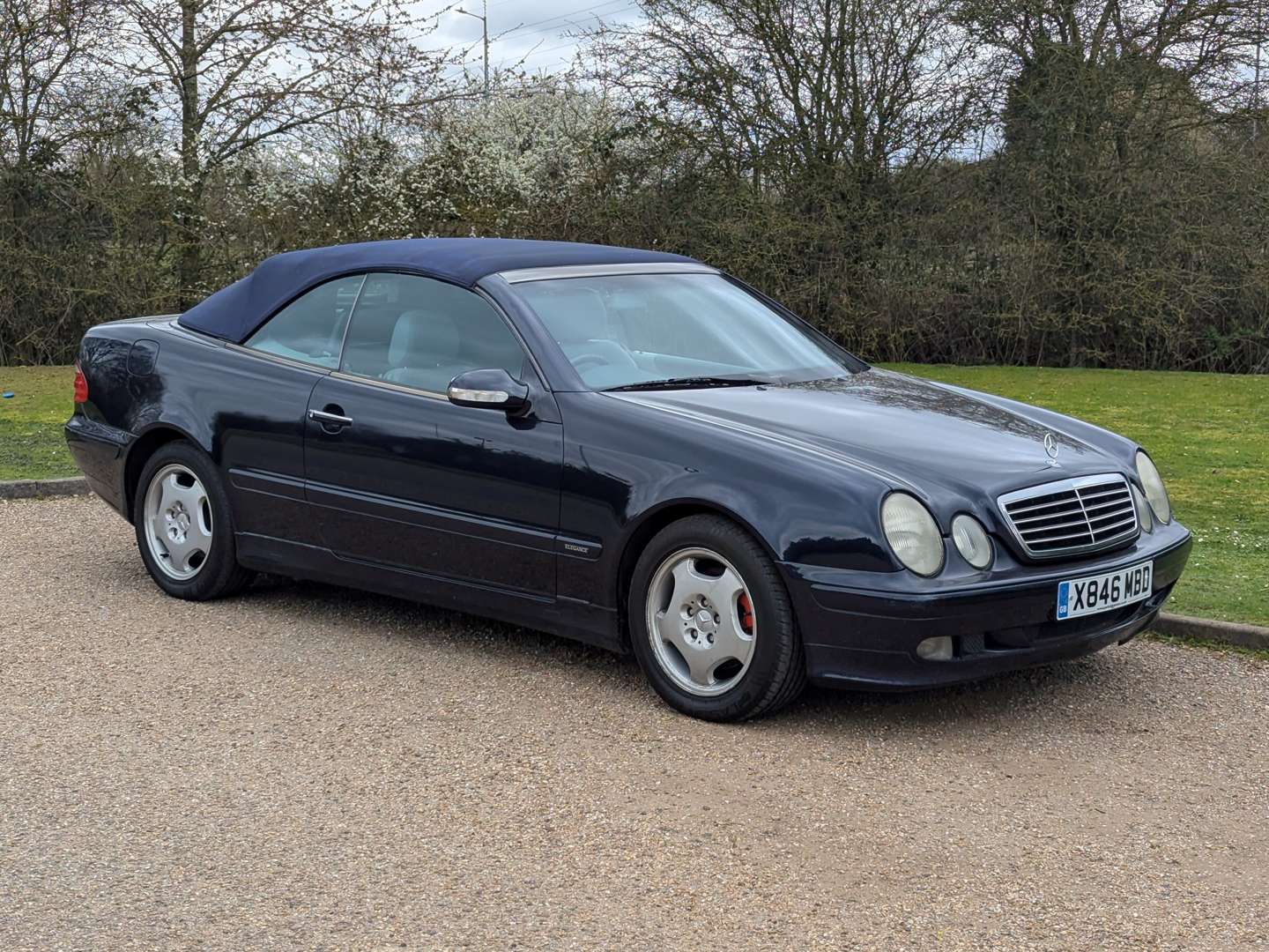 <p>2001 MERCEDES CLK 320 ELEGANCE C208 AUTO</p>