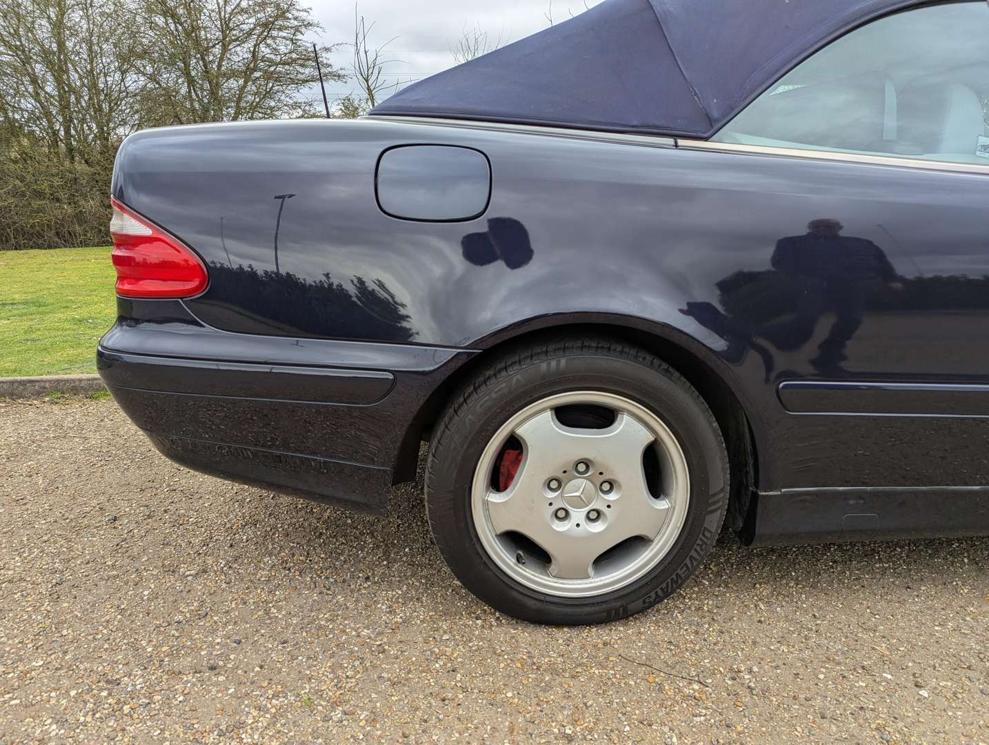 <p>2001 MERCEDES CLK 320 ELEGANCE C208 AUTO</p>