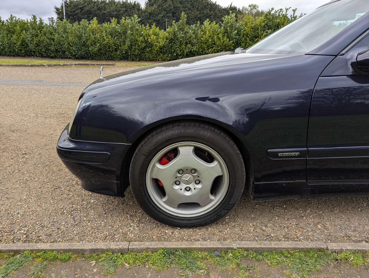 <p>2001 MERCEDES CLK 320 ELEGANCE C208 AUTO</p>