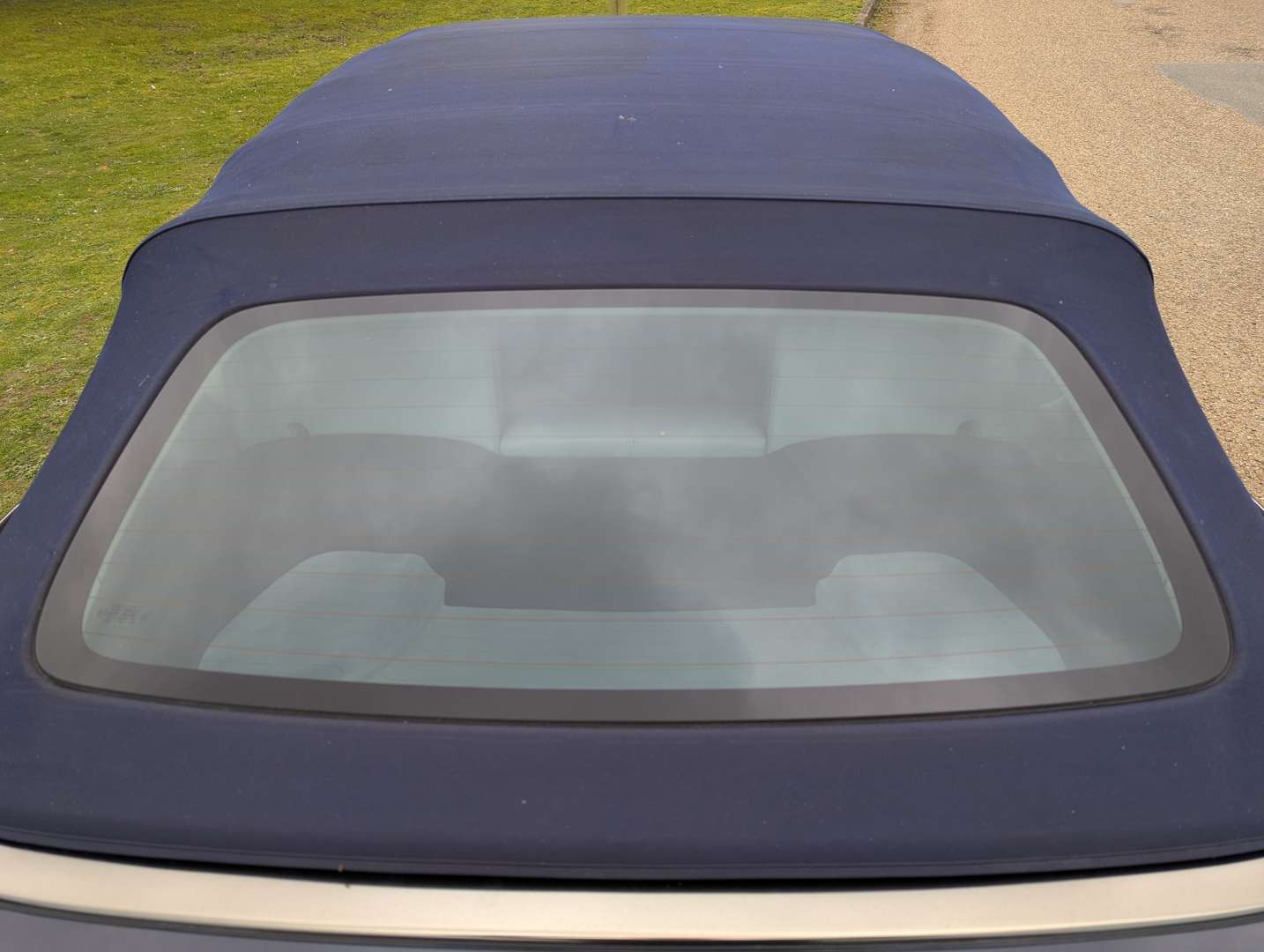 <p>2001 MERCEDES CLK 320 ELEGANCE C208 AUTO</p>