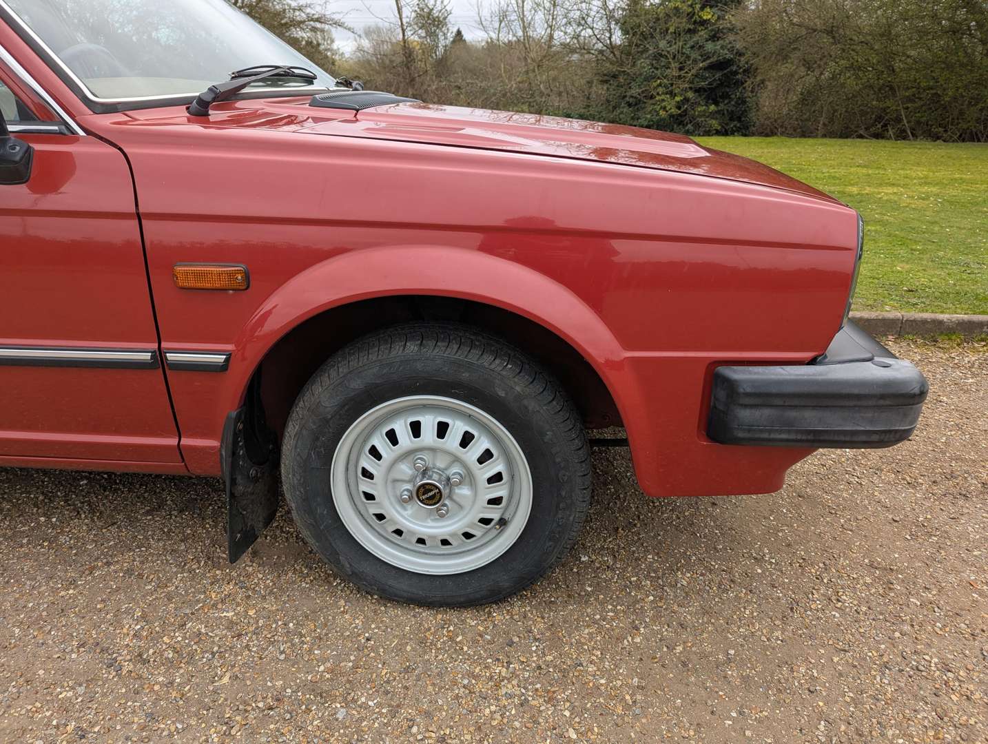 <p>1982 TRIUMPH ACCLAIM HLS TRIO AUTO</p>