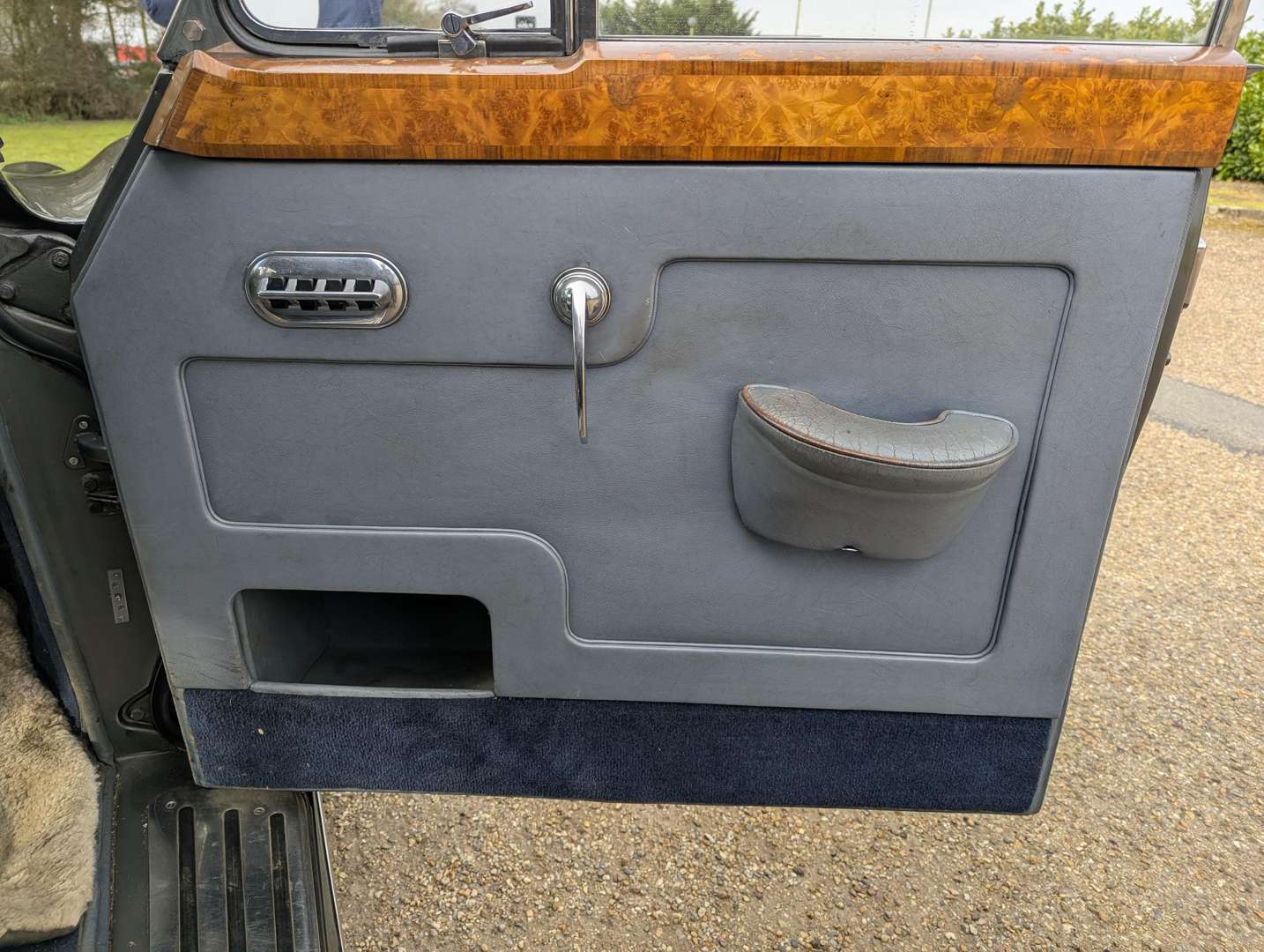 <p>1960 BENTLEY S2</p>