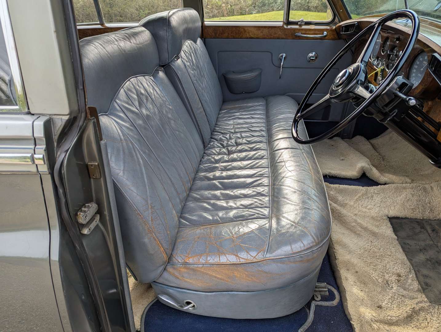 <p>1960 BENTLEY S2</p>