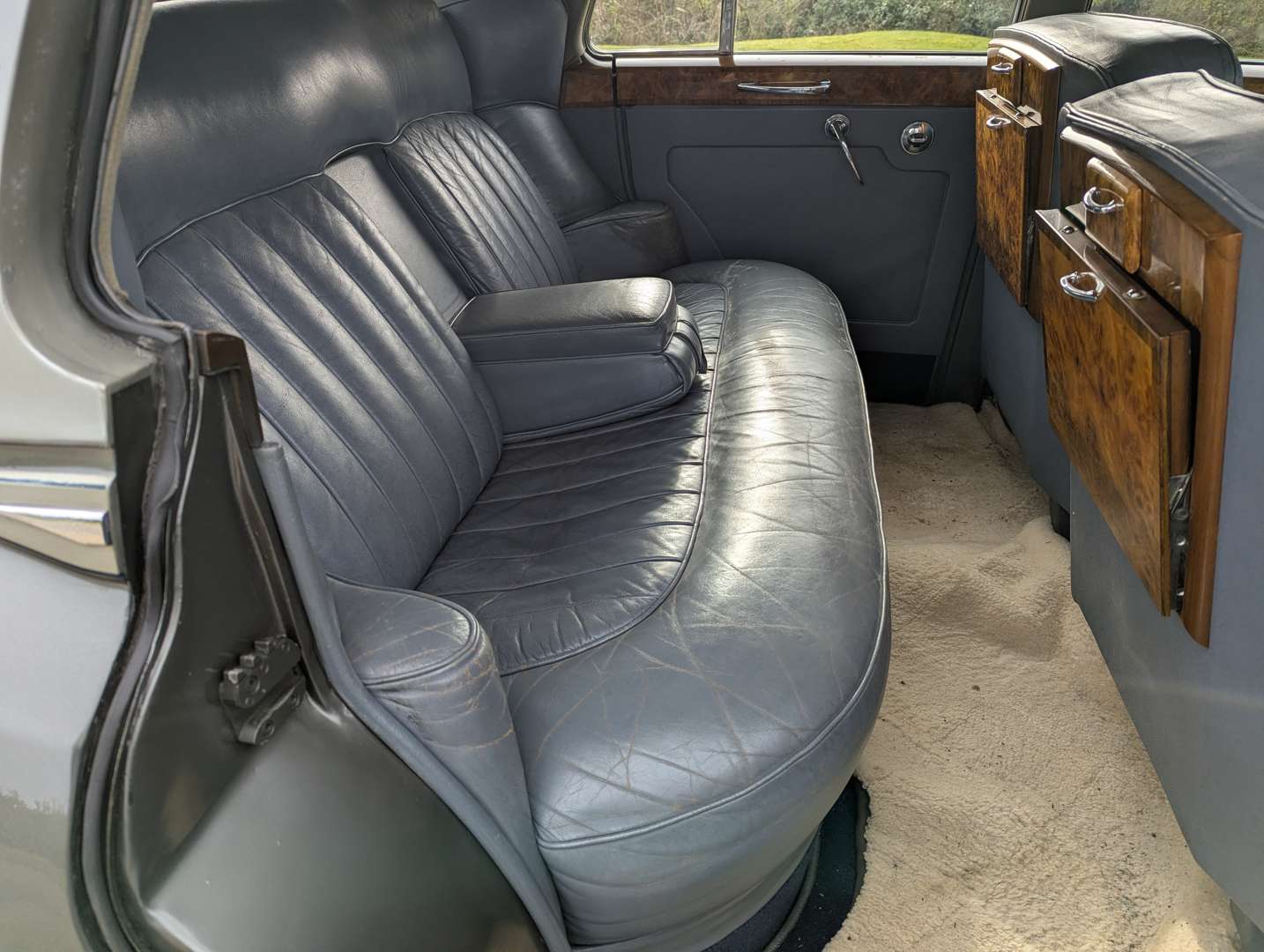 <p>1960 BENTLEY S2</p>