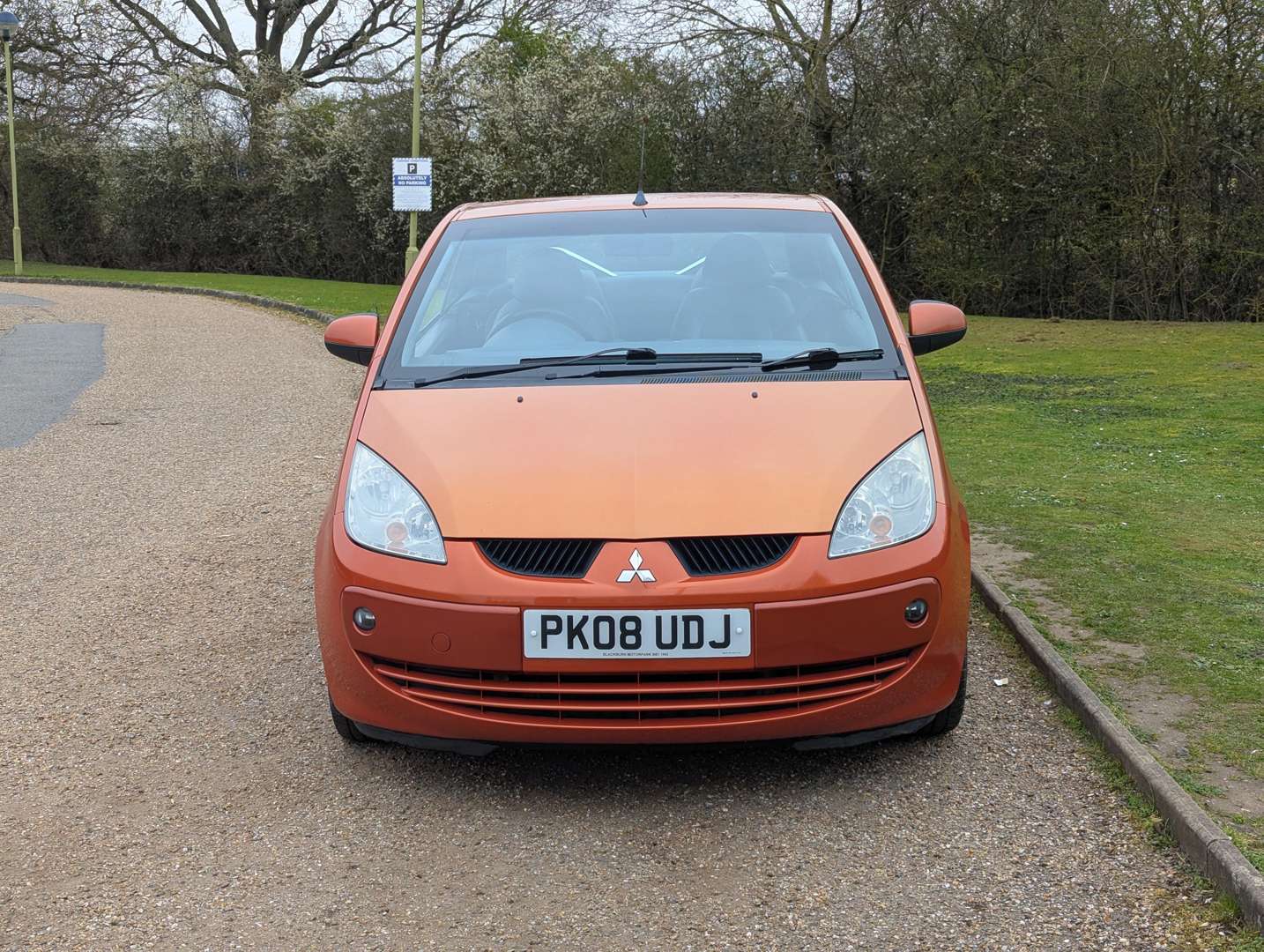 <p>PAIR OF MITSUBISHI COLT CZC</p>