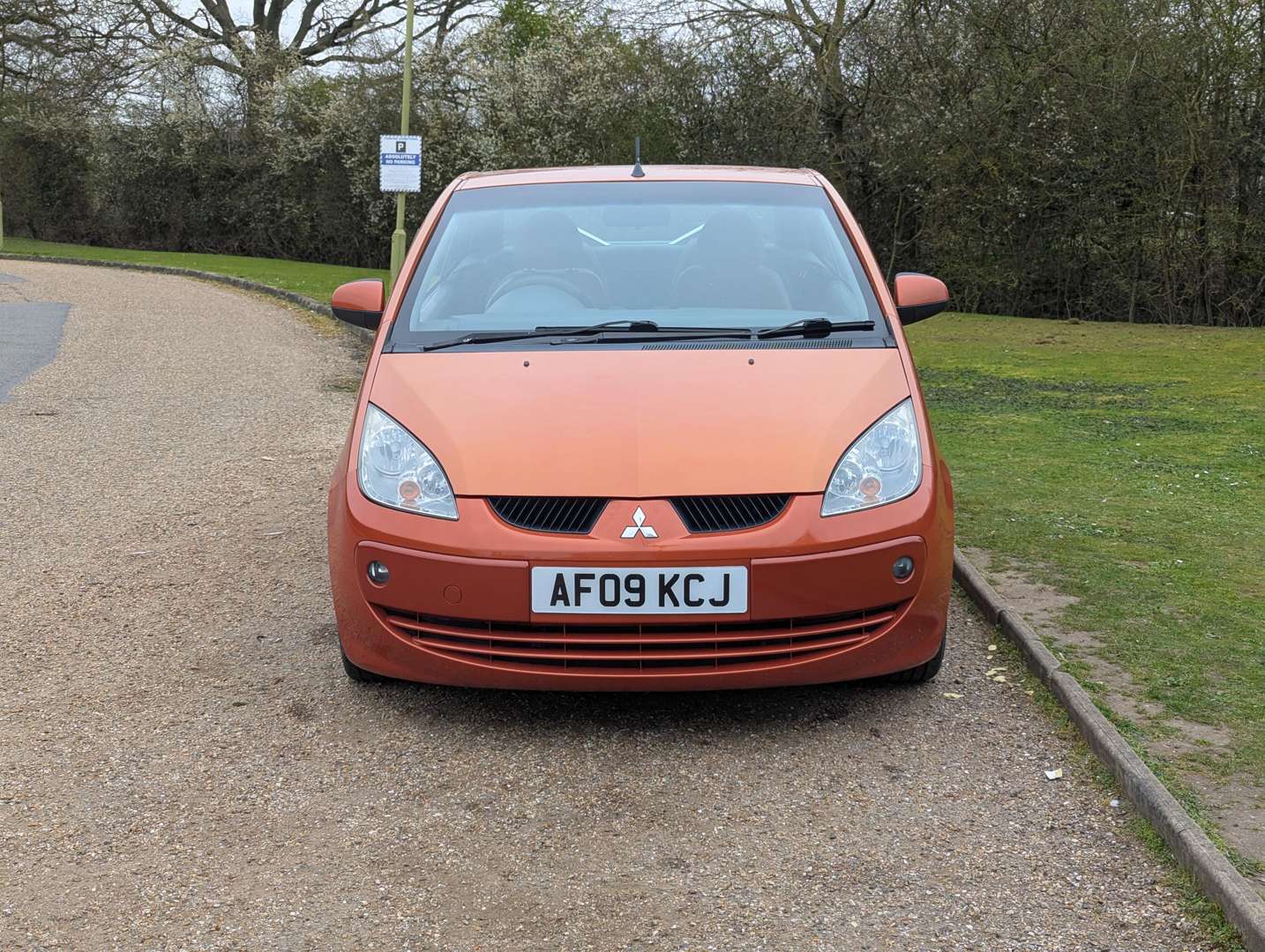 <p>PAIR OF MITSUBISHI COLT CZC</p>