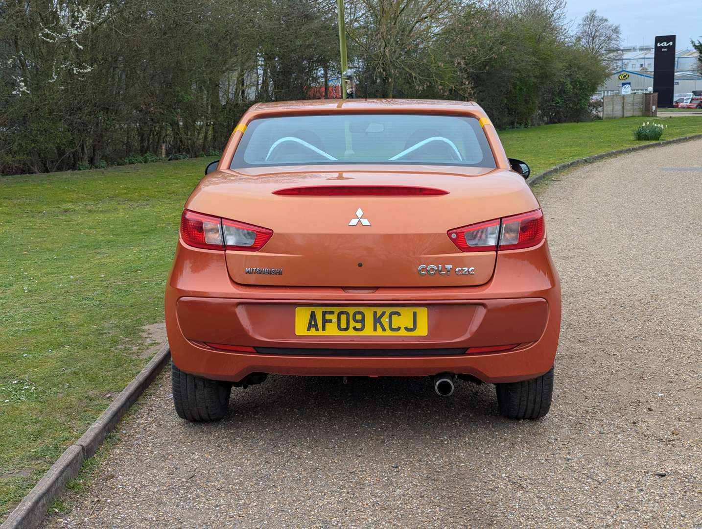 <p>PAIR OF MITSUBISHI COLT CZC</p>