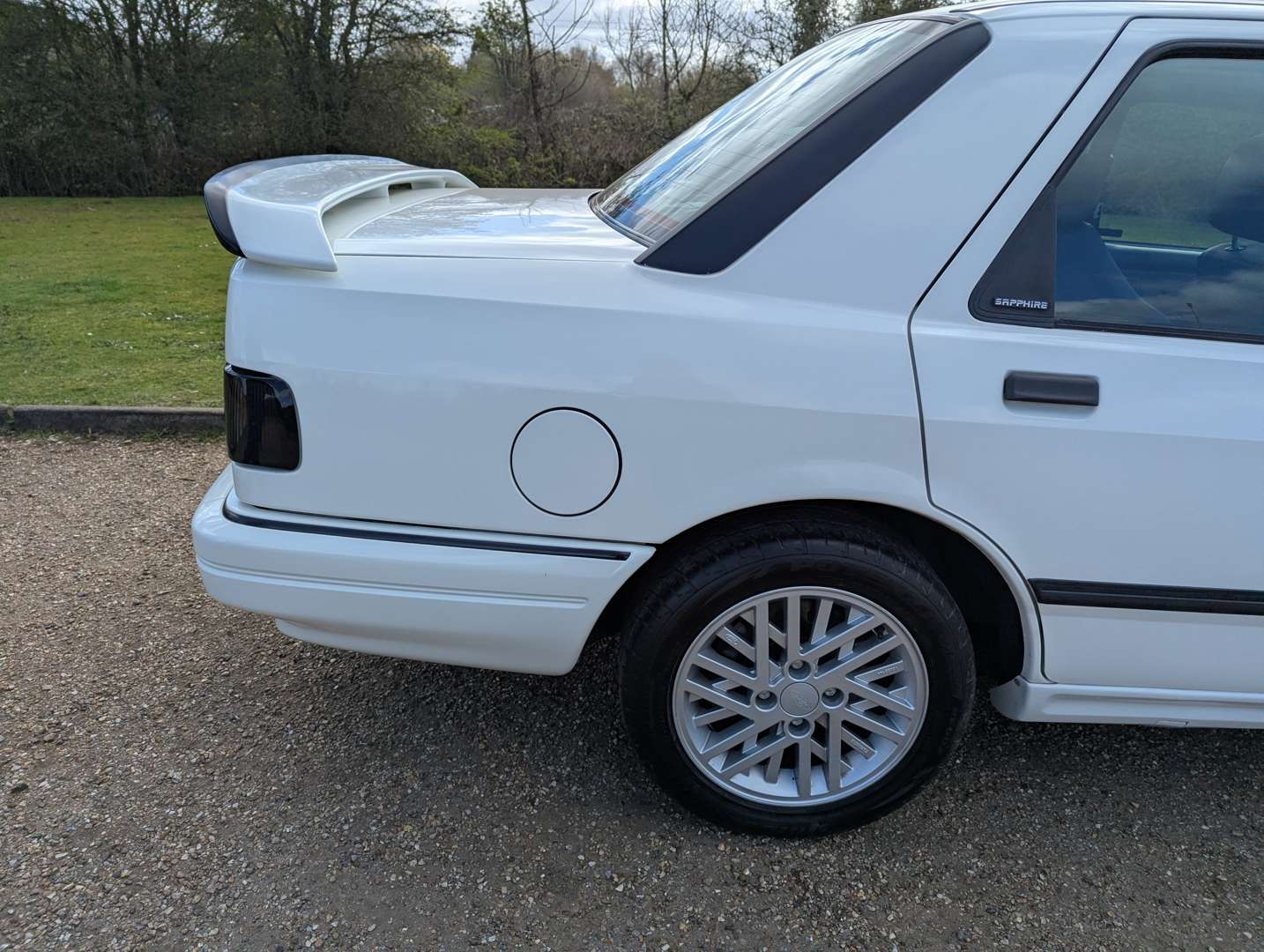 <p>1991 FORD SIERRA SAPPHIRE 4X4 RS COSWORTH</p>
