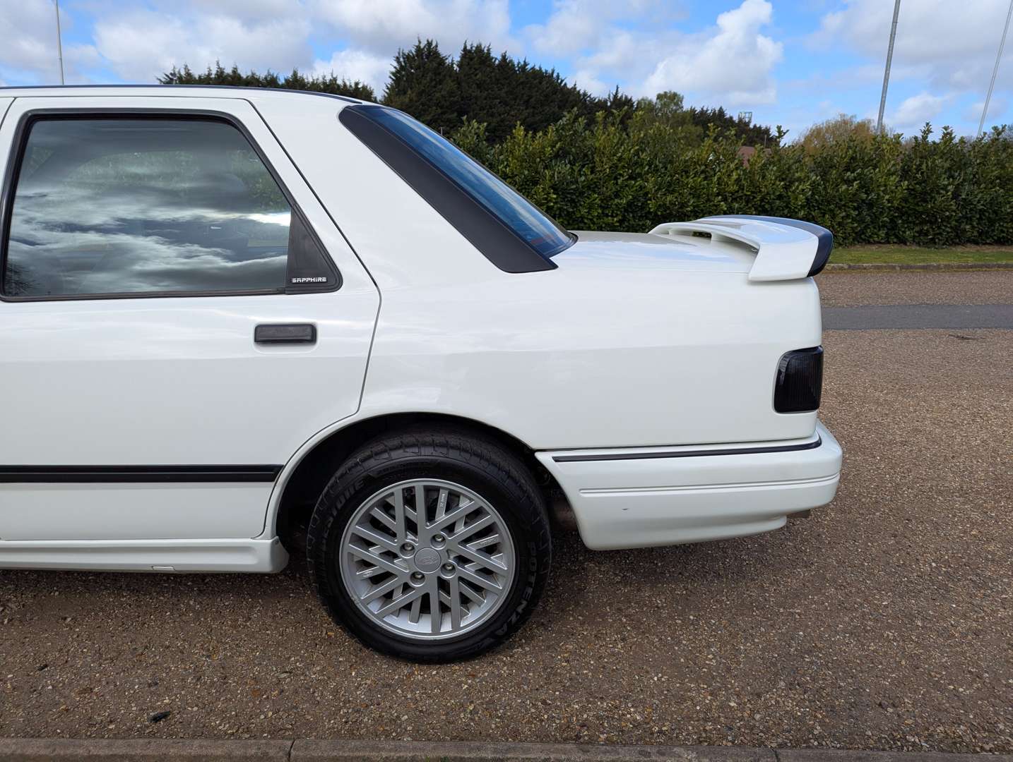 <p>1991 FORD SIERRA SAPPHIRE 4X4 RS COSWORTH</p>