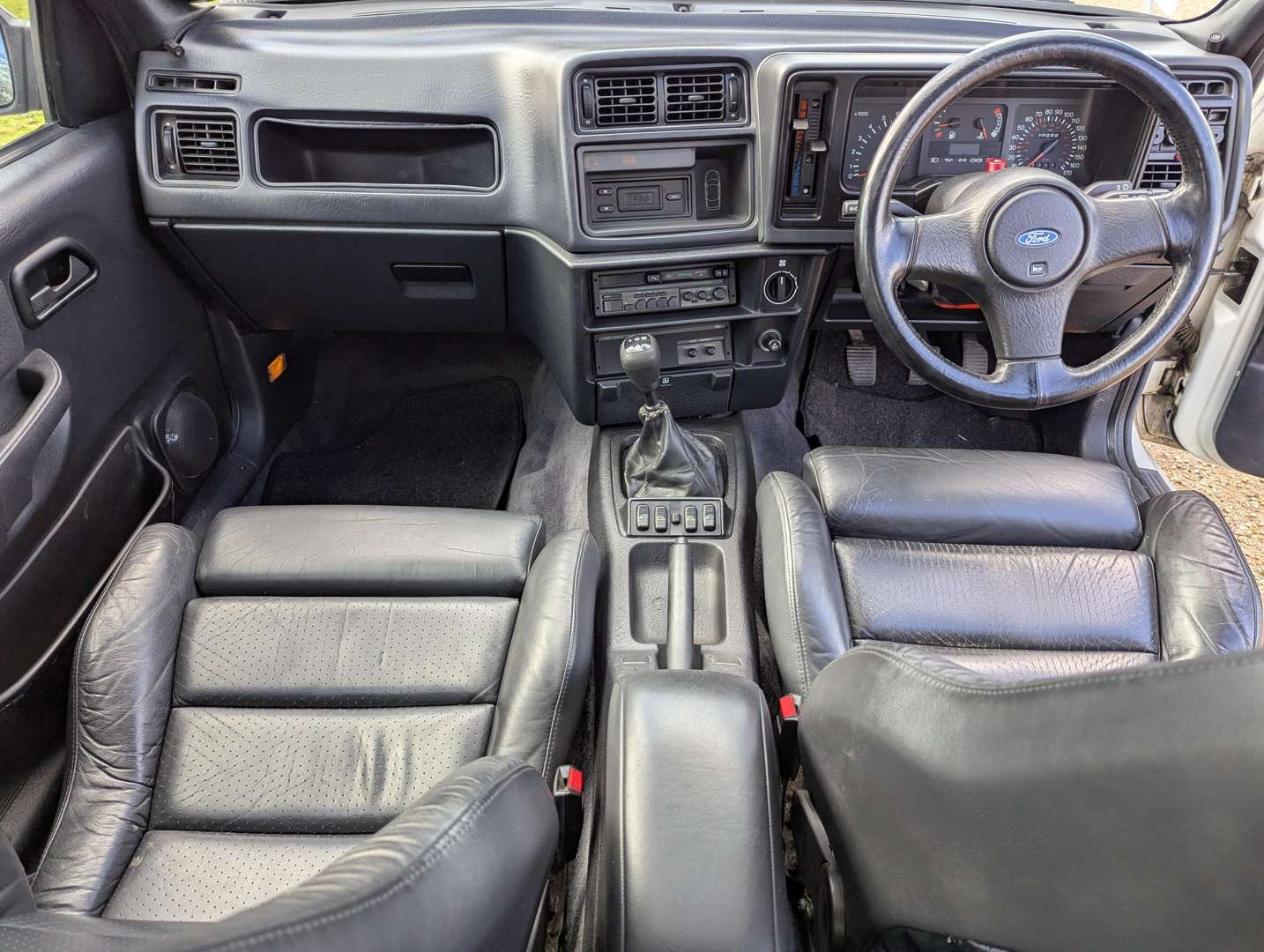 <p>1991 FORD SIERRA SAPPHIRE 4X4 RS COSWORTH</p>