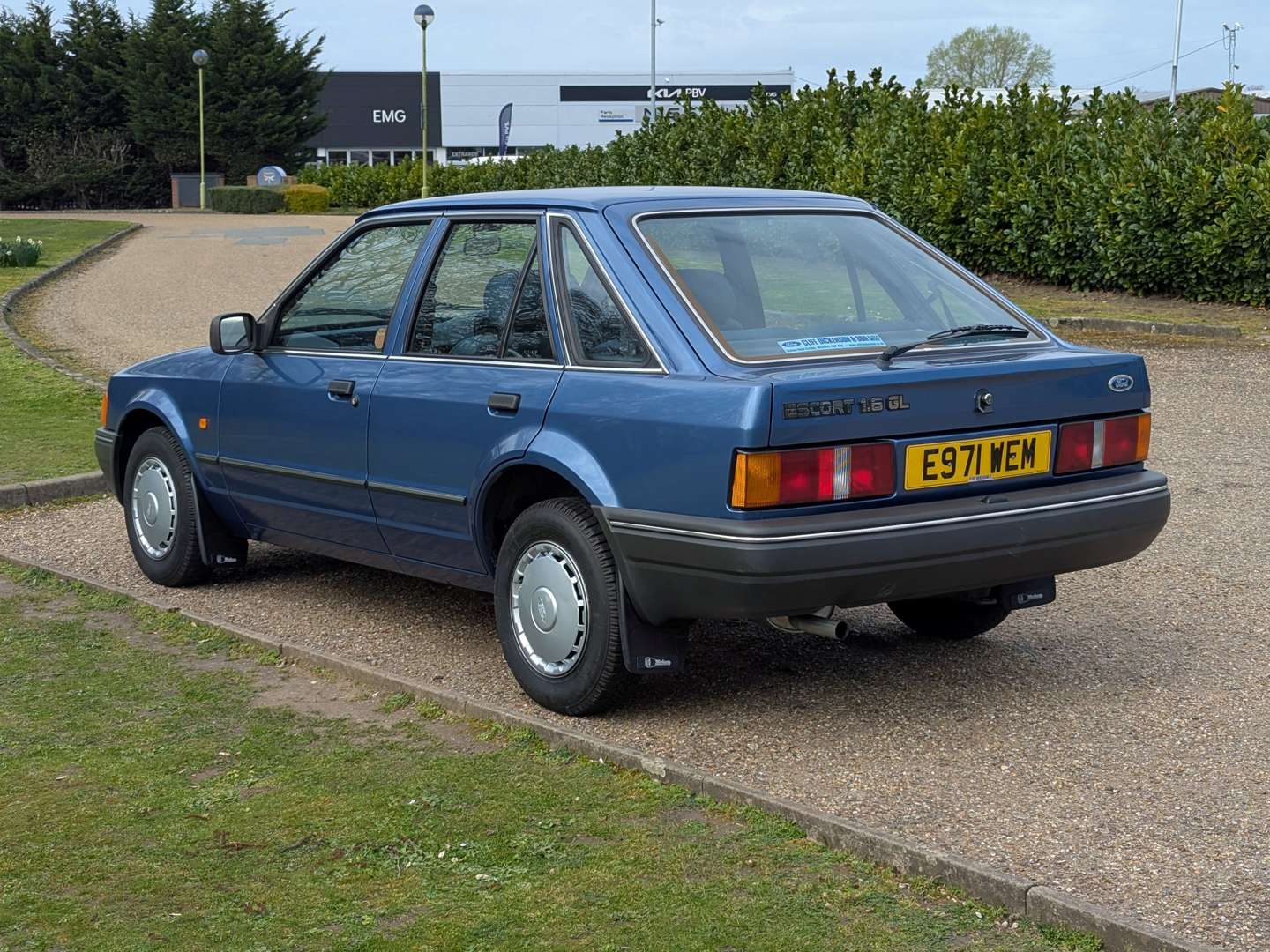 <p>1988 FORD ESCORT 1.6 GL - ONE REGISTERED OWNER 5,888 MILES</p>