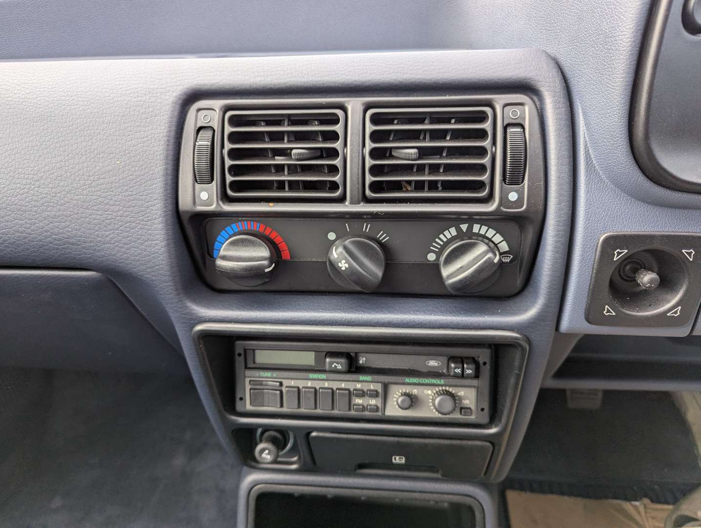 <p>1988 FORD ESCORT 1.6 GL - ONE REGISTERED OWNER 5,888 MILES</p>