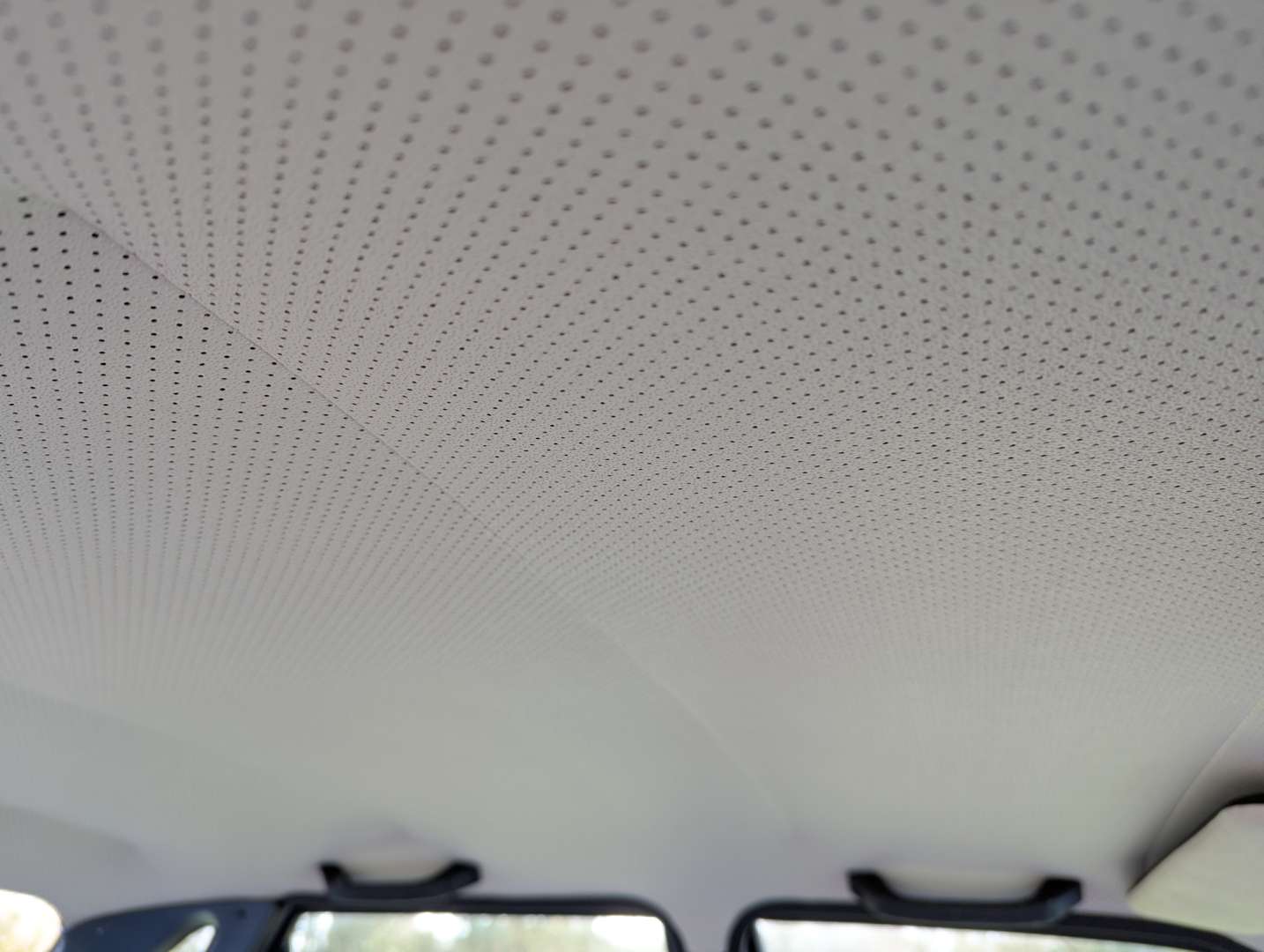 <p>1988 FORD ESCORT 1.6 GL - ONE REGISTERED OWNER 5,888 MILES</p>