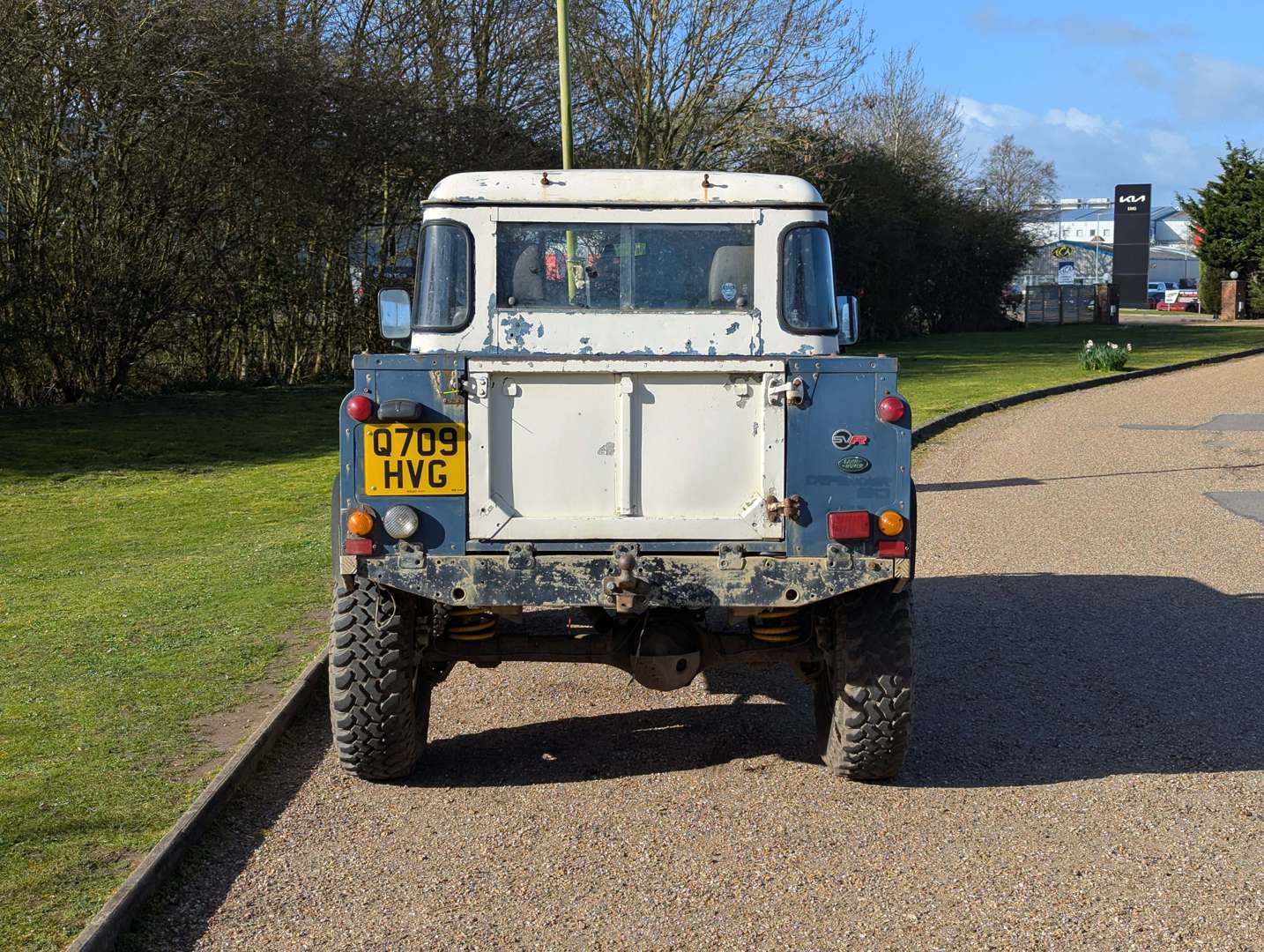 <p>1993 LAND ROVER DEFENDER 90 TRUCK CAB</p>