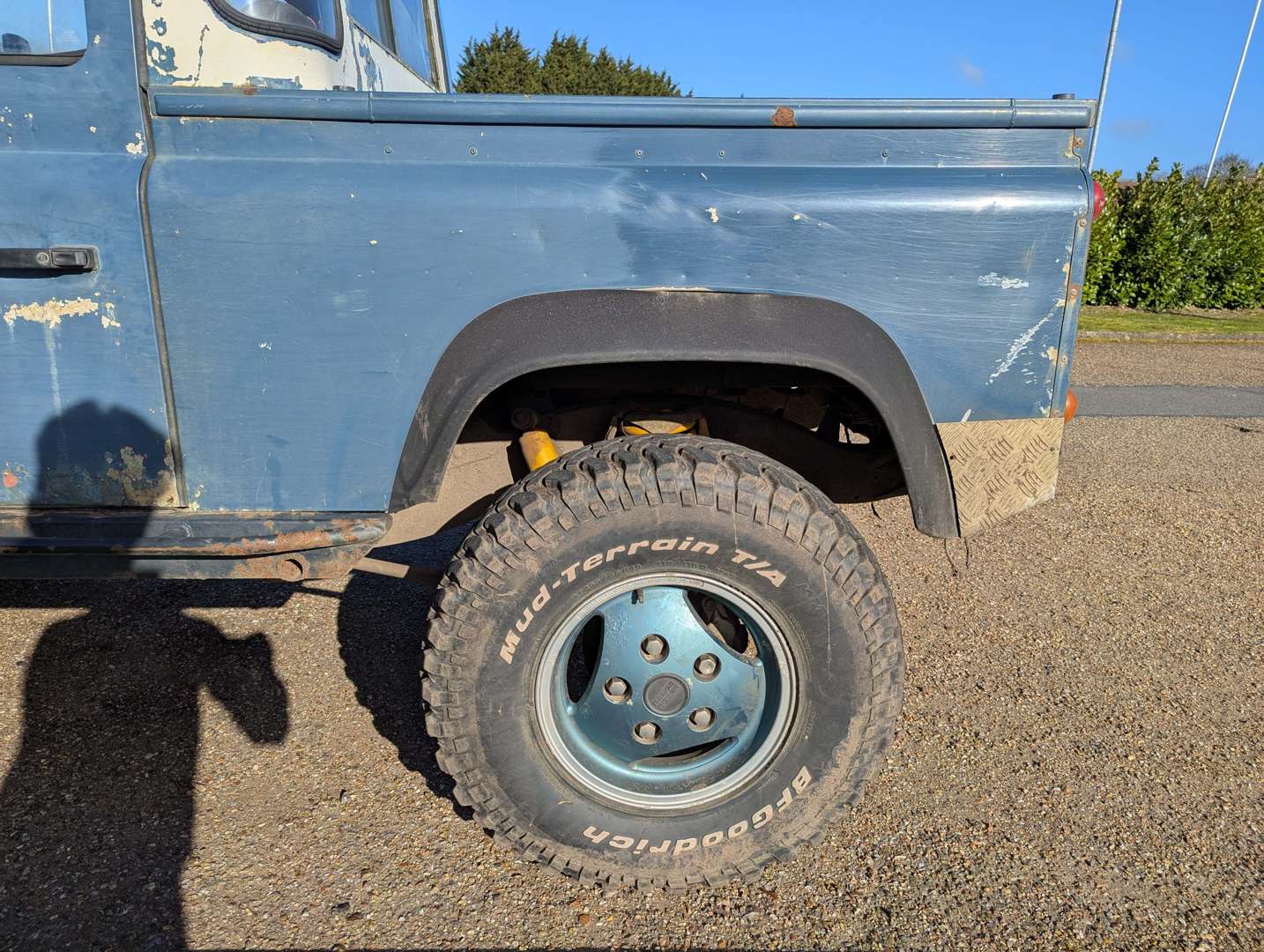 <p>1993 LAND ROVER DEFENDER 90 TRUCK CAB</p>