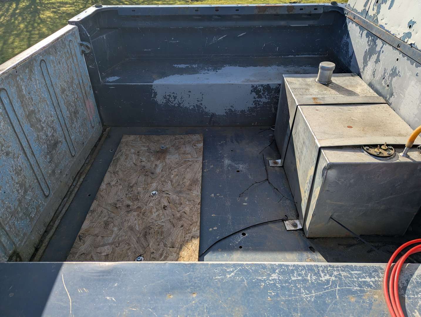 <p>1993 LAND ROVER DEFENDER 90 TRUCK CAB</p>