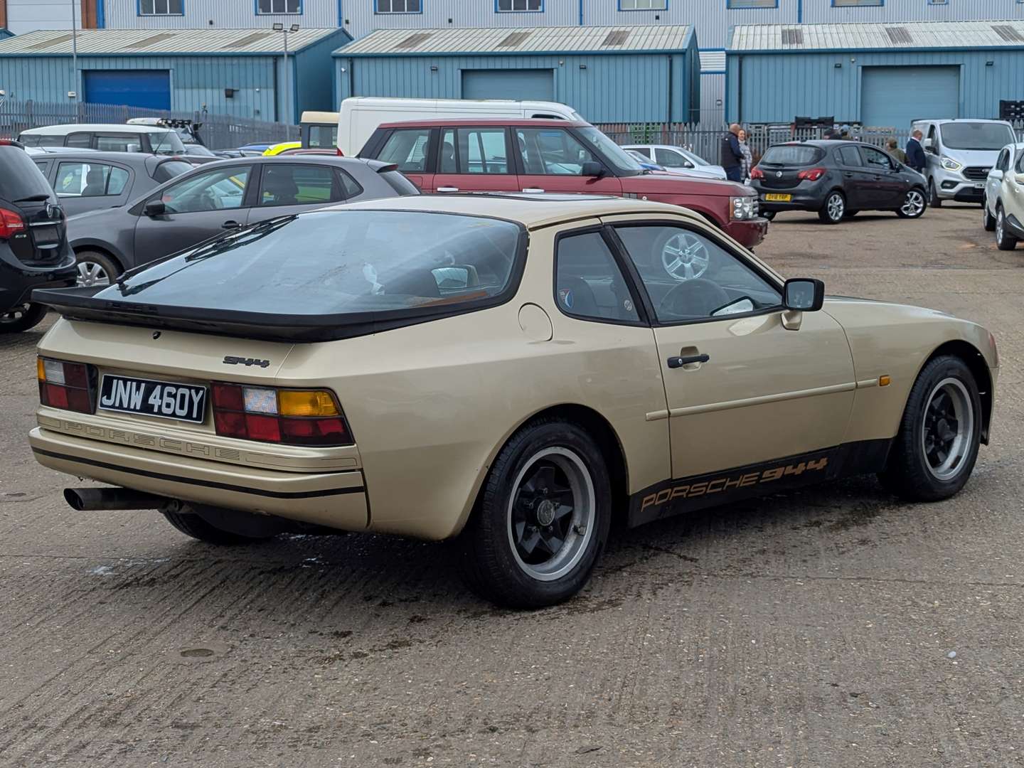 <p>1983 PORSCHE 944 AUTO</p>