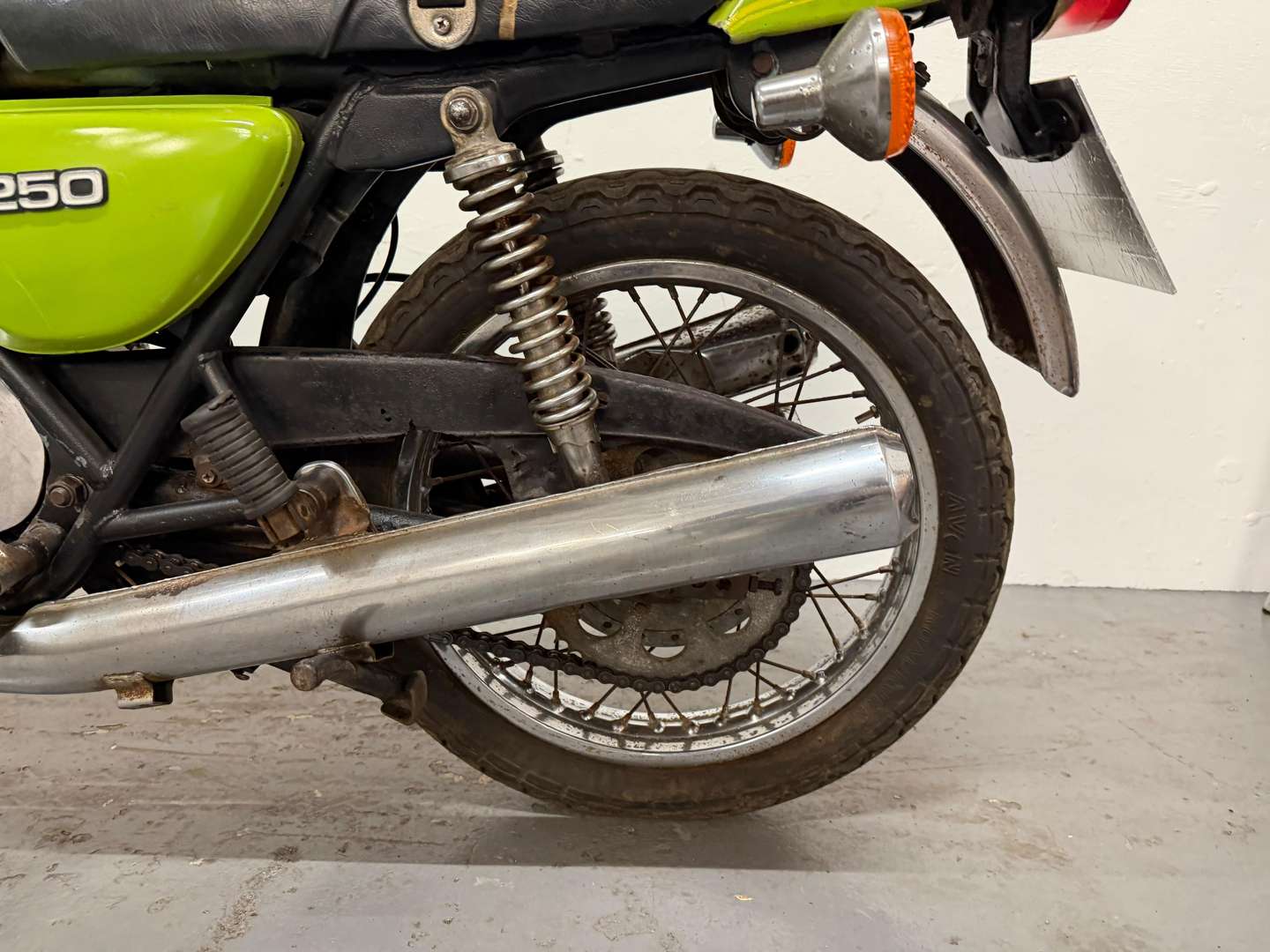 <p>1978 KAWASAKI KH 250 B3</p>