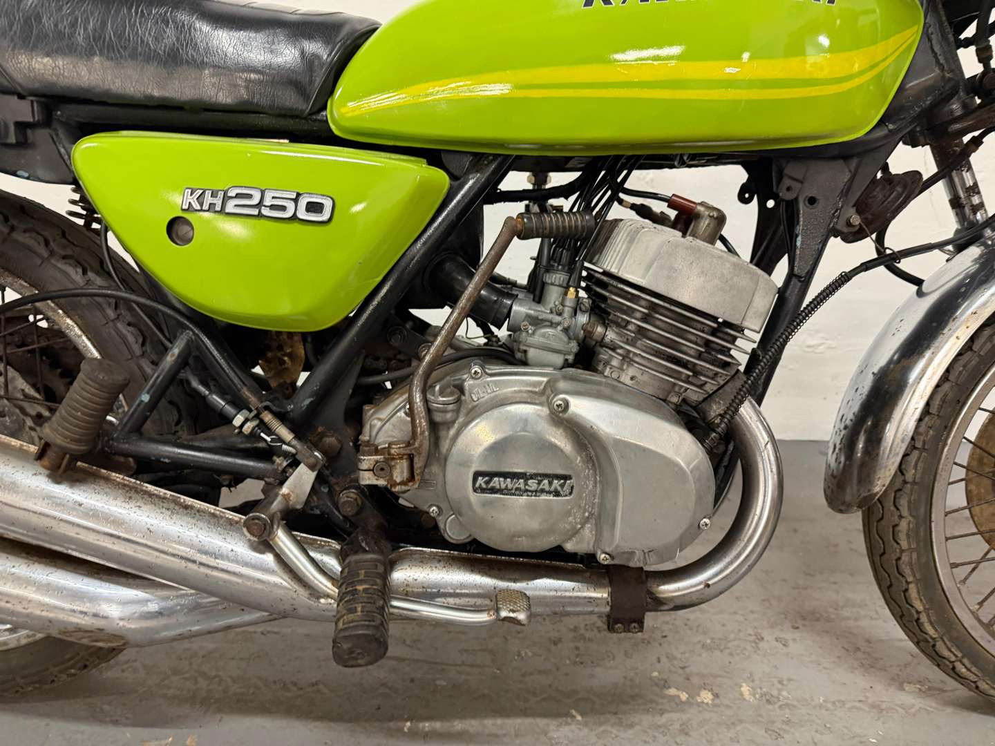<p>1978 KAWASAKI KH 250 B3</p>