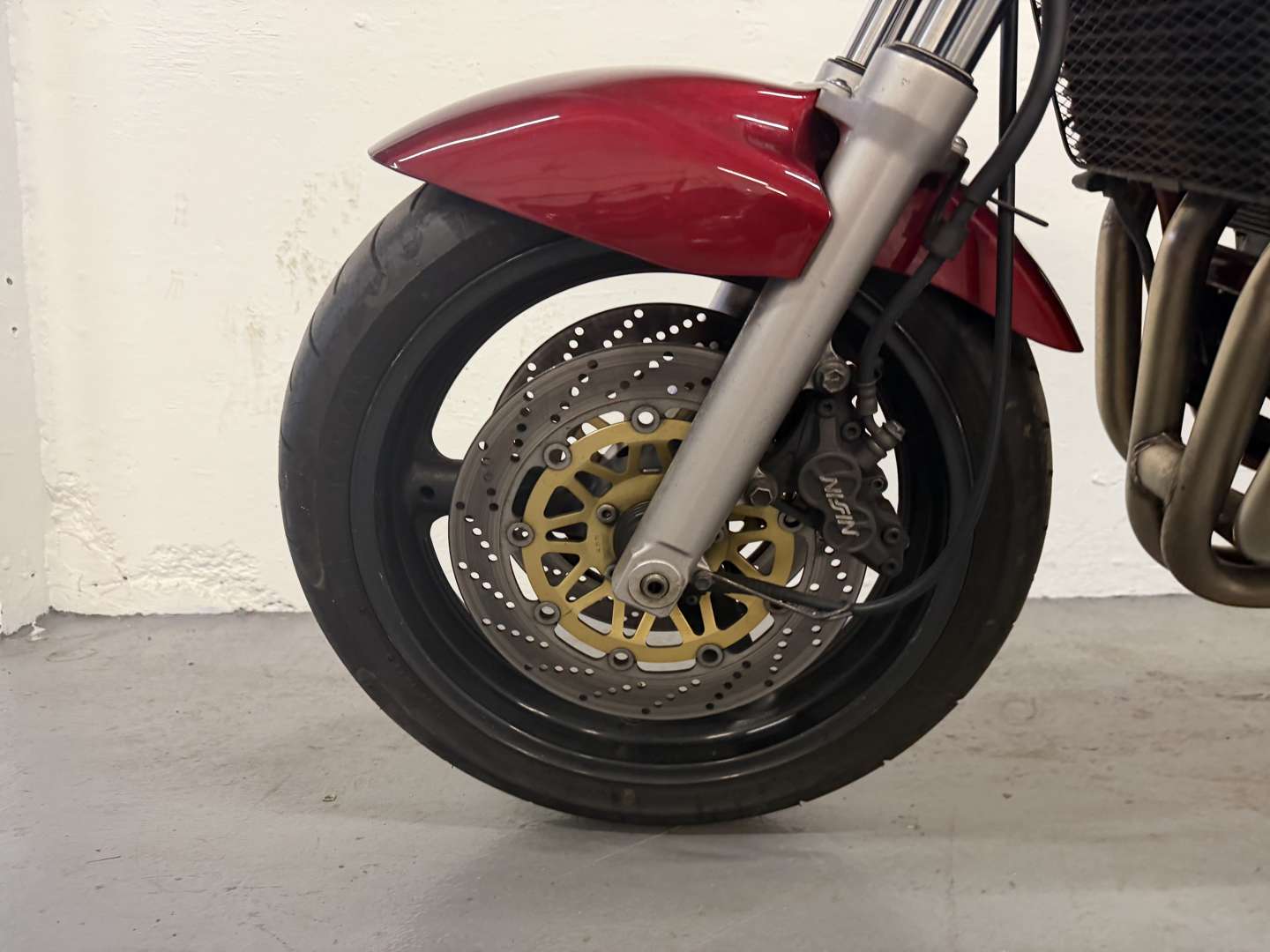 <p>1997 SUZUKI BANDIT GSF 1200 V</p>