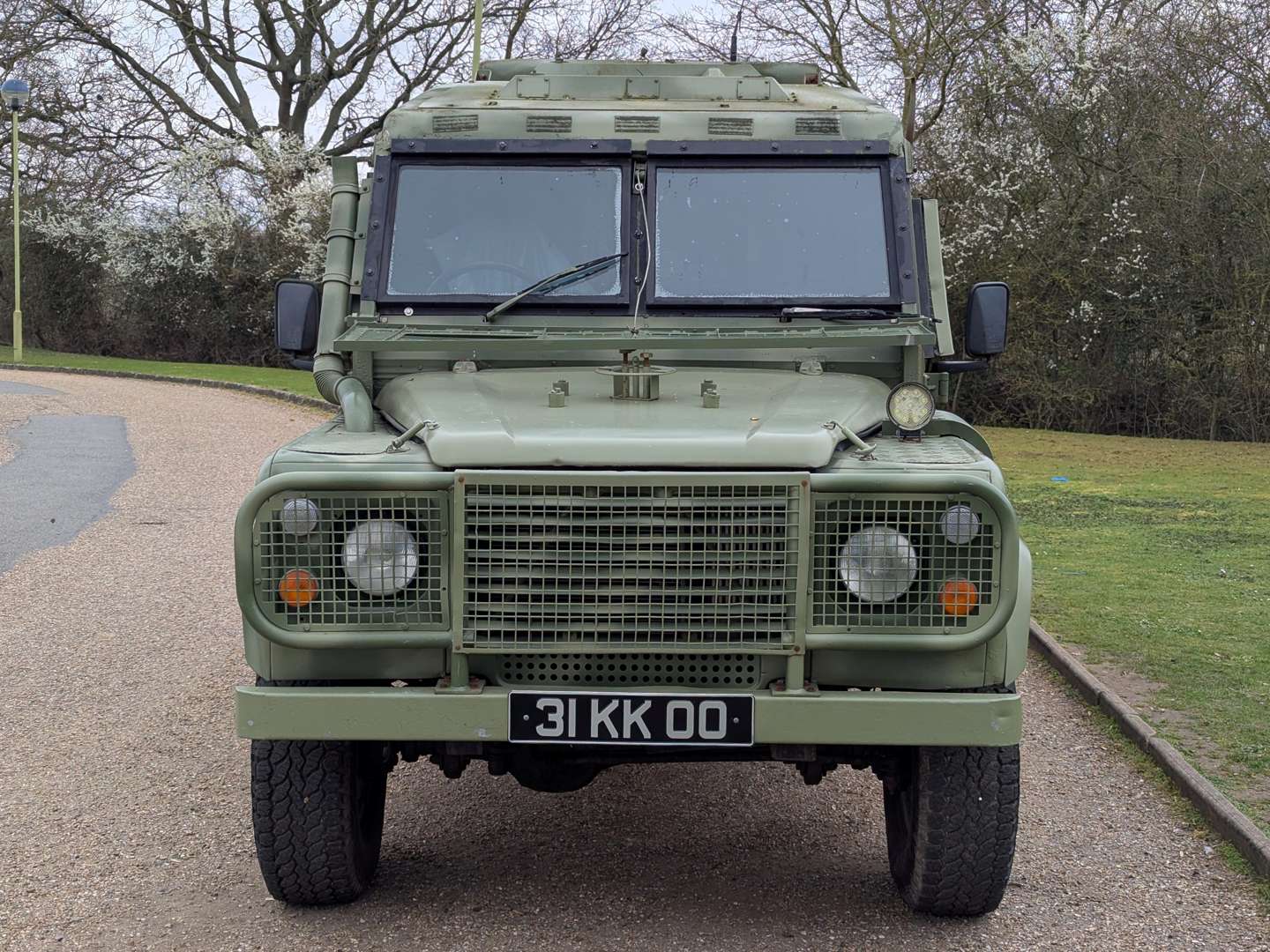 <p>1993 LAND ROVER 110 VPK ‘SNATCH’</p>