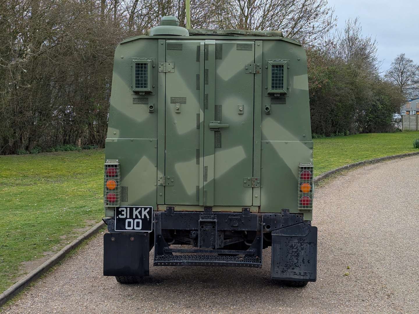 <p>1993 LAND ROVER 110 VPK ‘SNATCH’</p>