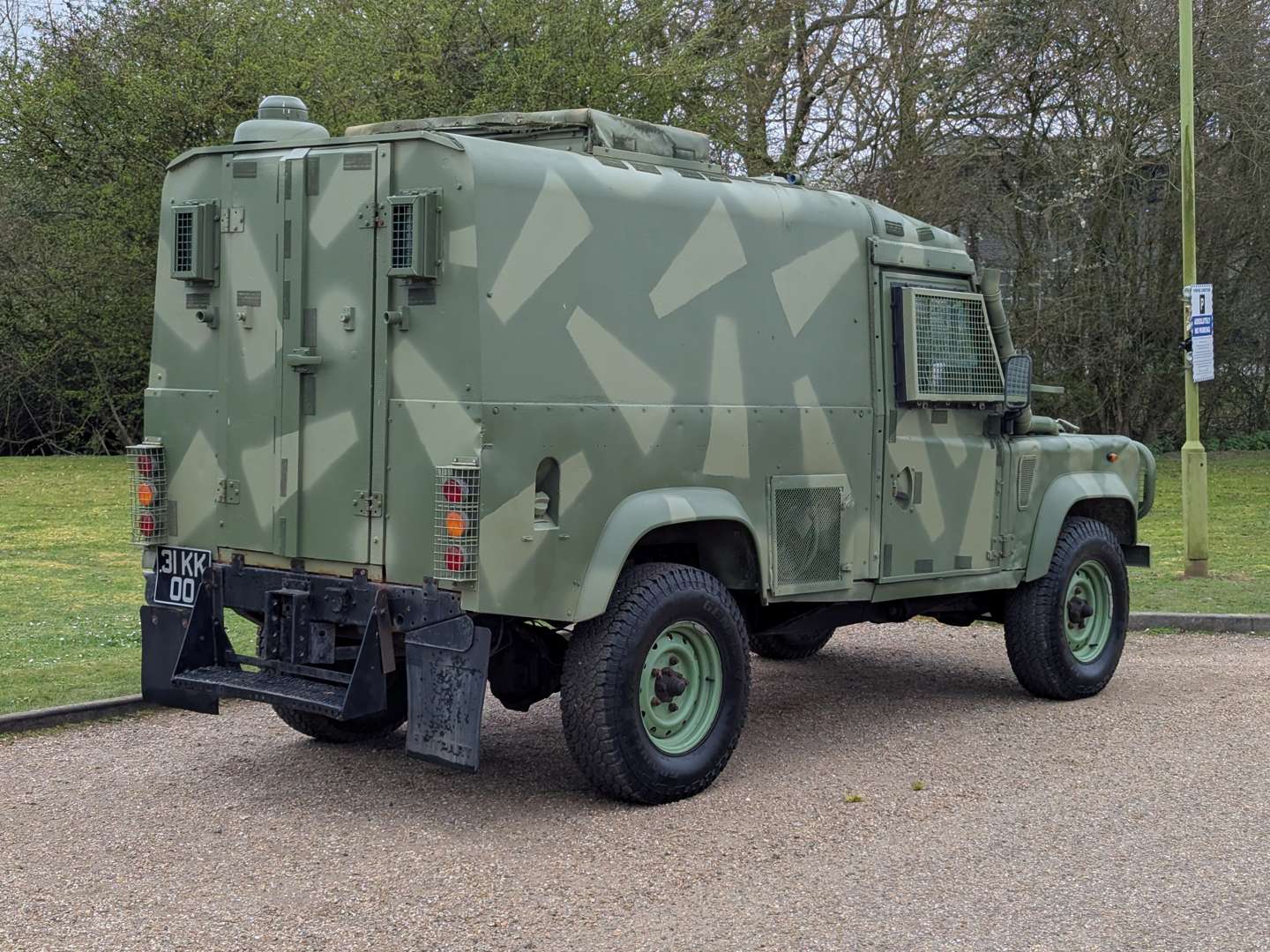 <p>1993 LAND ROVER 110 VPK ‘SNATCH’</p>