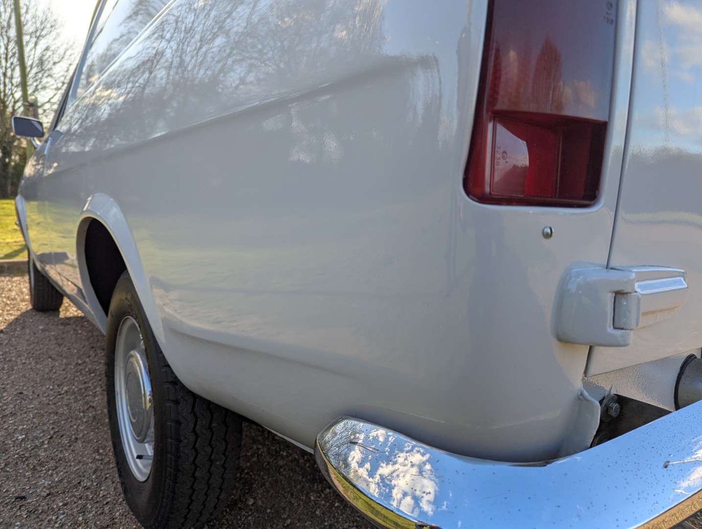 <p>1974 MORRIS MARINA 7 CWT 1300 VAN</p>