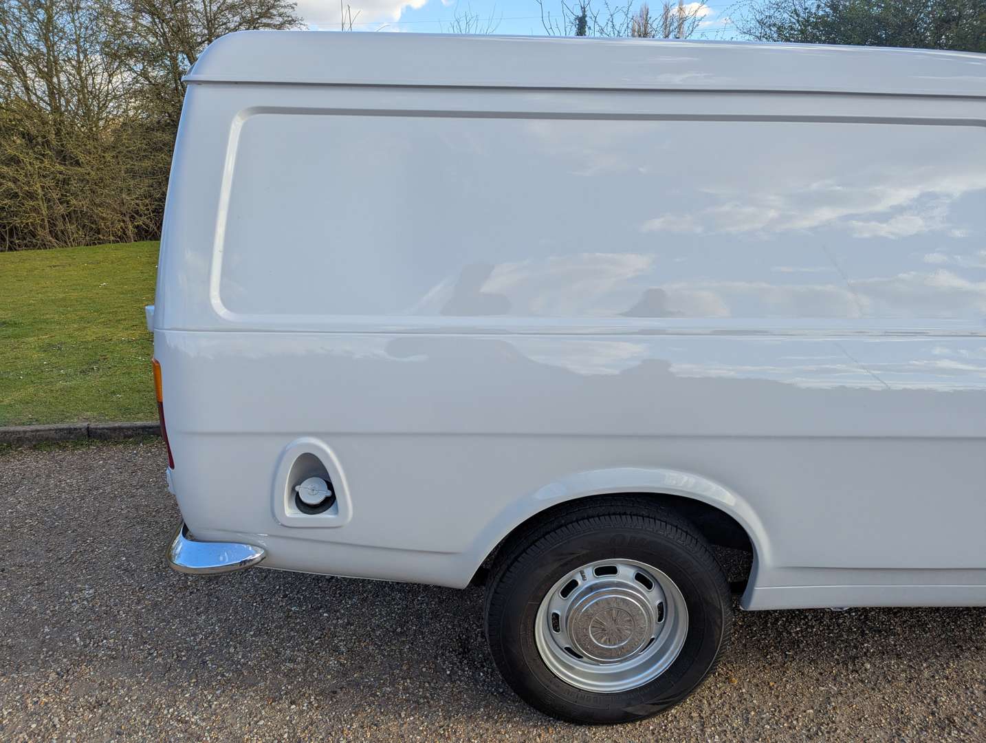 <p>1974 MORRIS MARINA 7 CWT 1300 VAN</p>