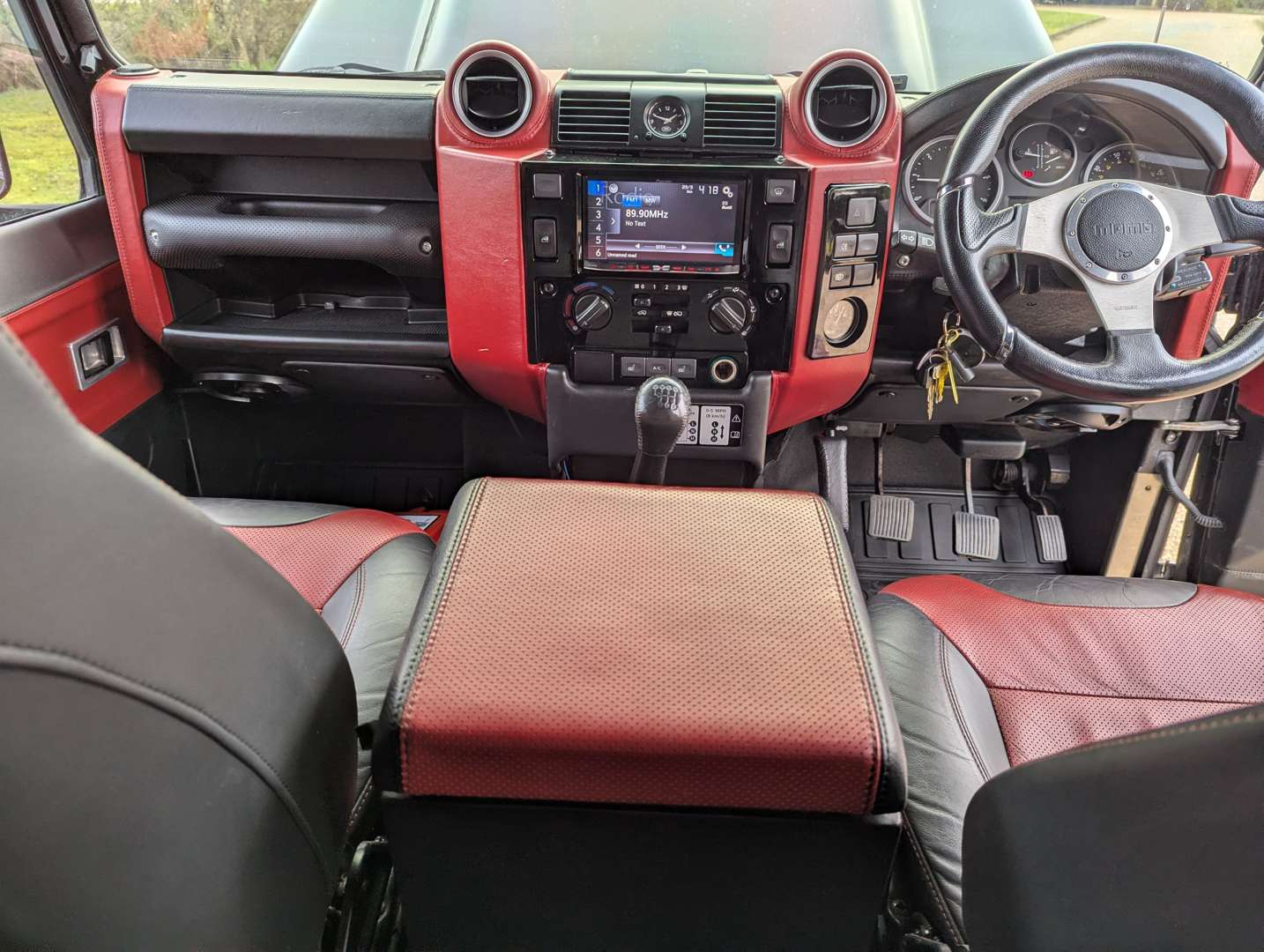 <p>2007 LAND ROVER DEFENDER 110</p>