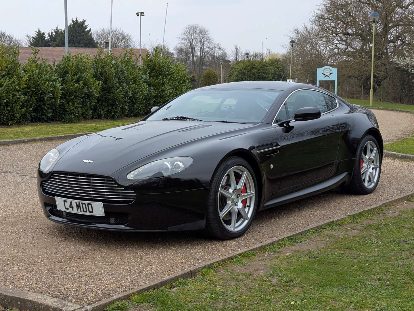 <p>2007 ASTON MARTIN V8 VANTAGE</p>