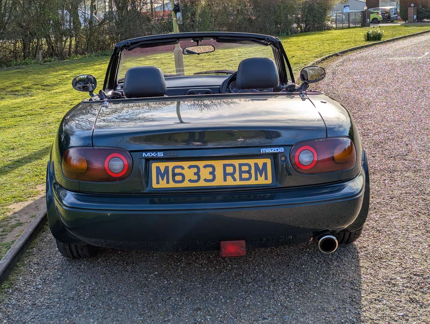 <p>1994 MAZDA MX-5</p>