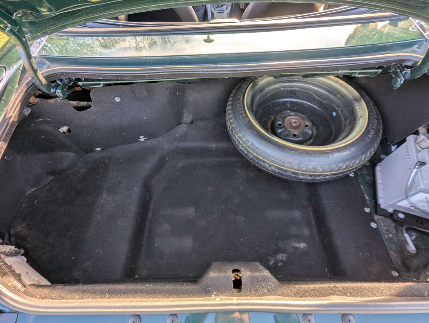 <p>1994 MAZDA MX-5</p>