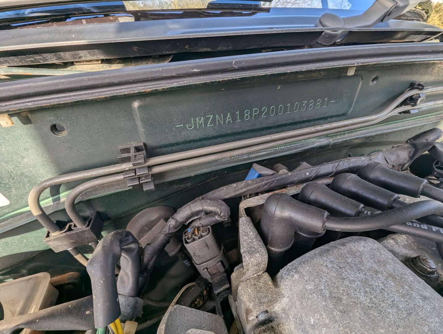 <p>1994 MAZDA MX-5</p>