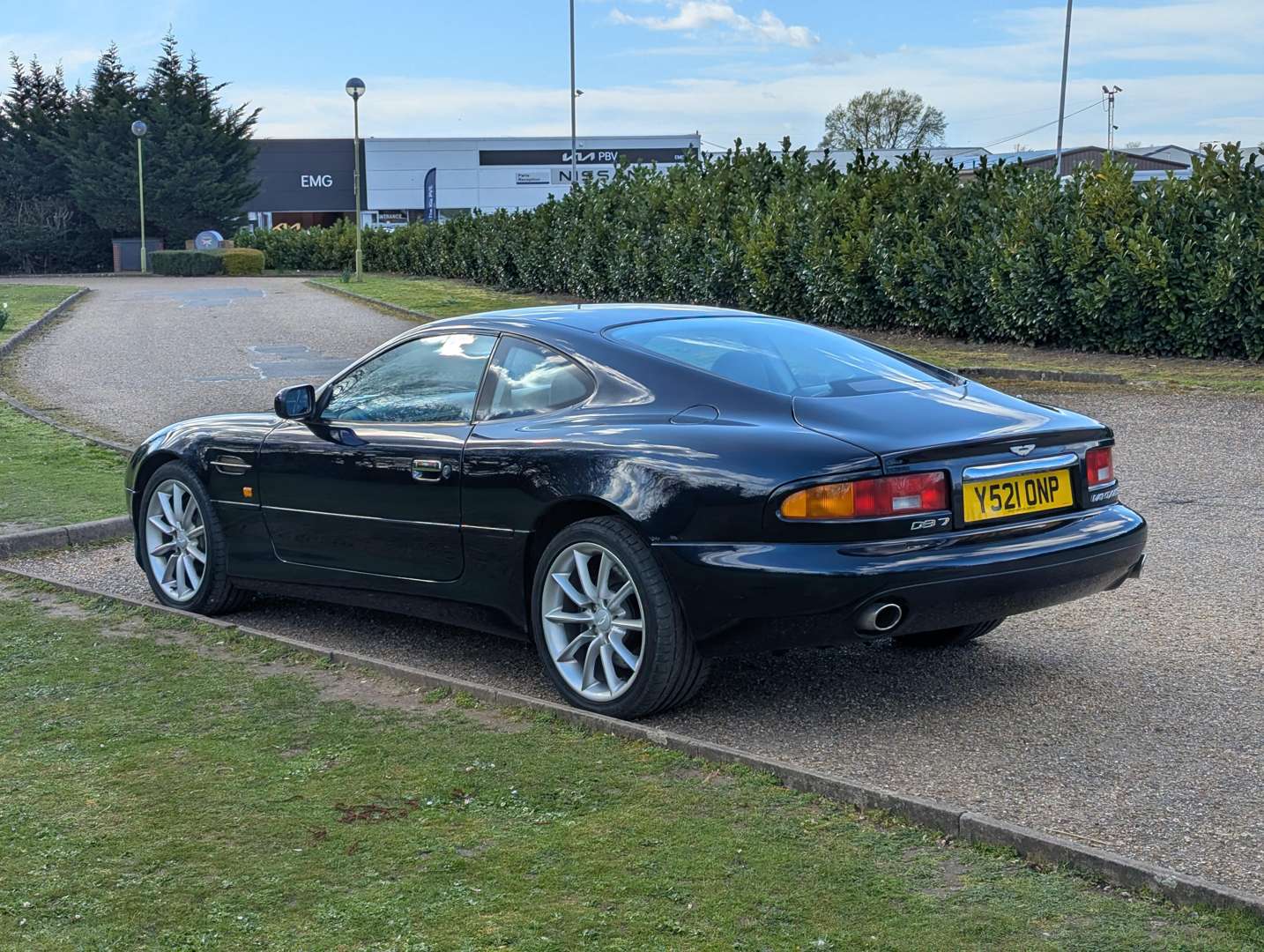 <p>2001 ASTON MARTIN DB7 VANTAGE AUTO</p>