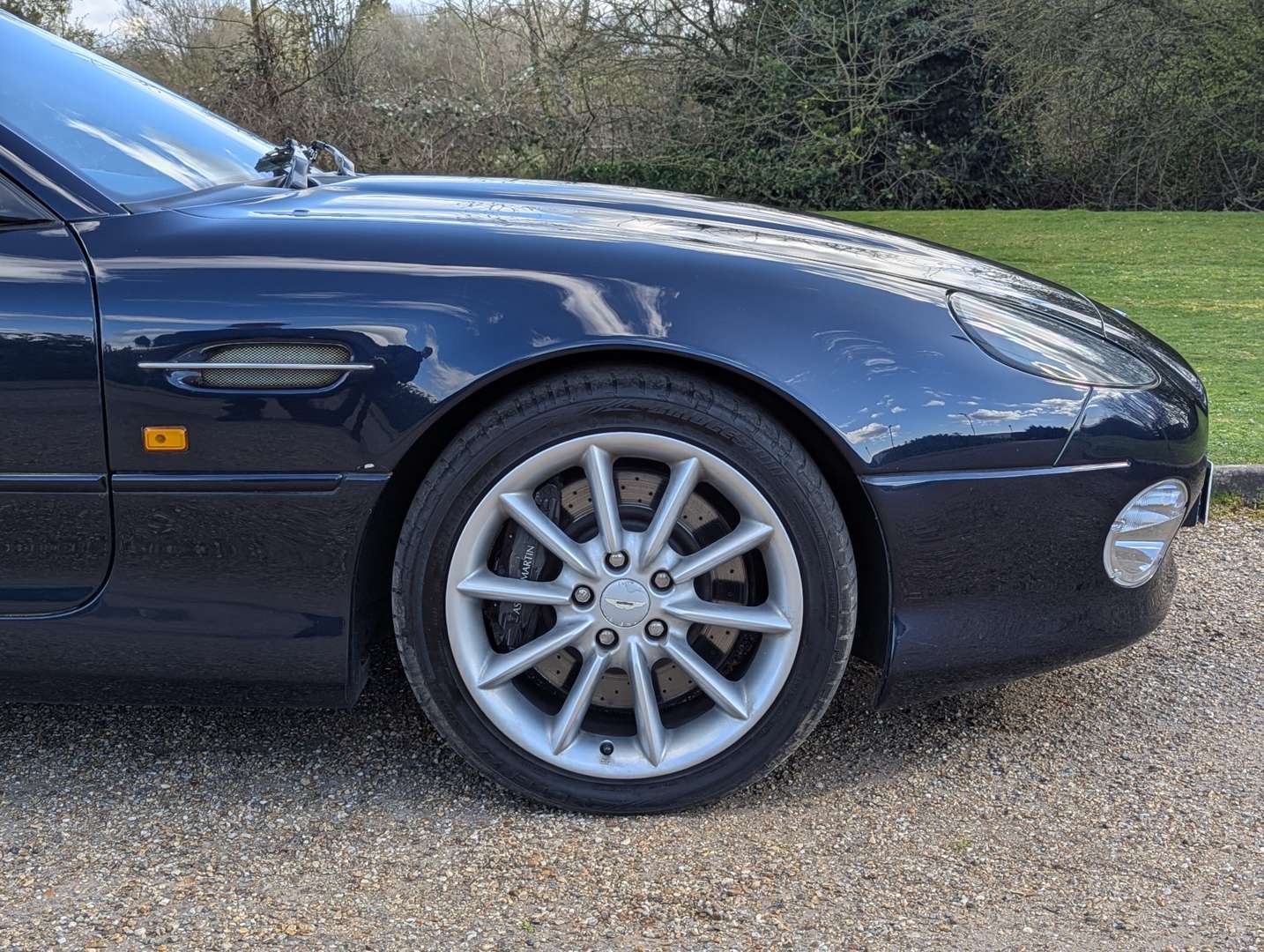 <p>2001 ASTON MARTIN DB7 VANTAGE AUTO</p>
