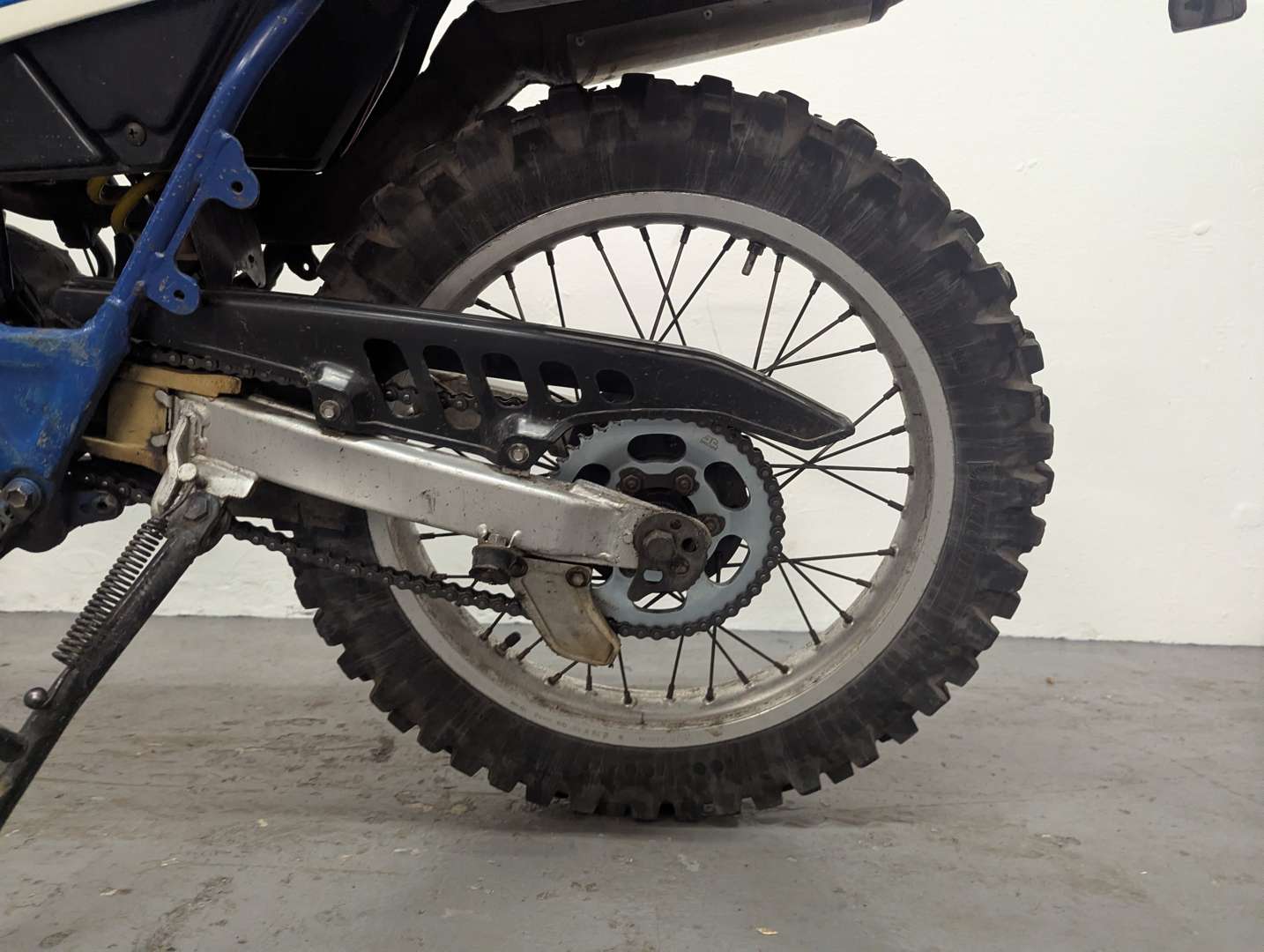 <p>1989 YAMAHA XT SEROW 225</p>