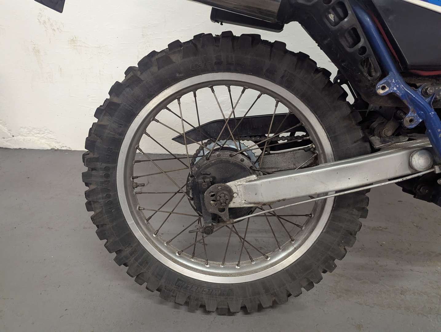 <p>1989 YAMAHA XT SEROW 225</p>